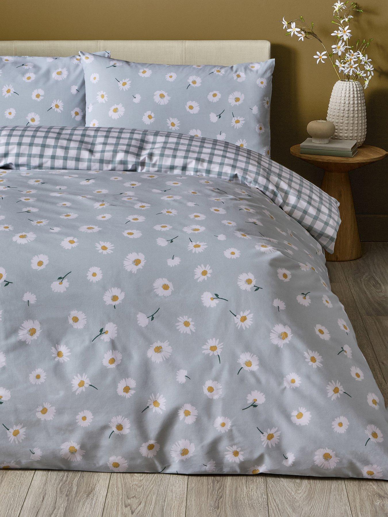 the-very-collection-spring-daisy-printed-duvet-setfront