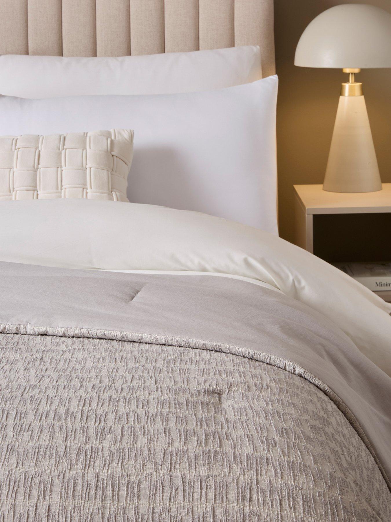 Image 5 of 5 of The Very Collection Cotton Textured Jacquard Bedspread 200x220cm