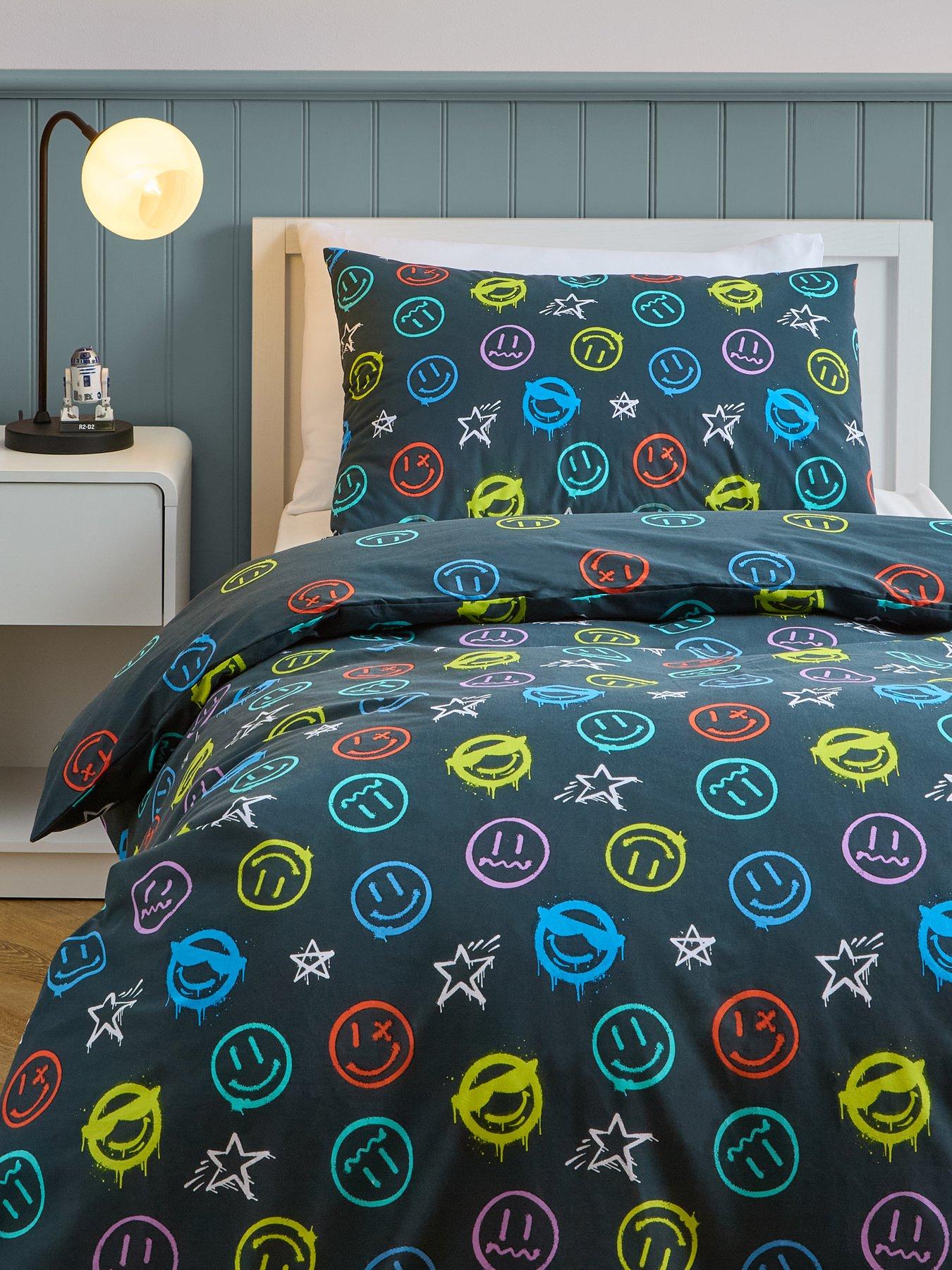the-very-collection-graffiti-print-duvet-setfront