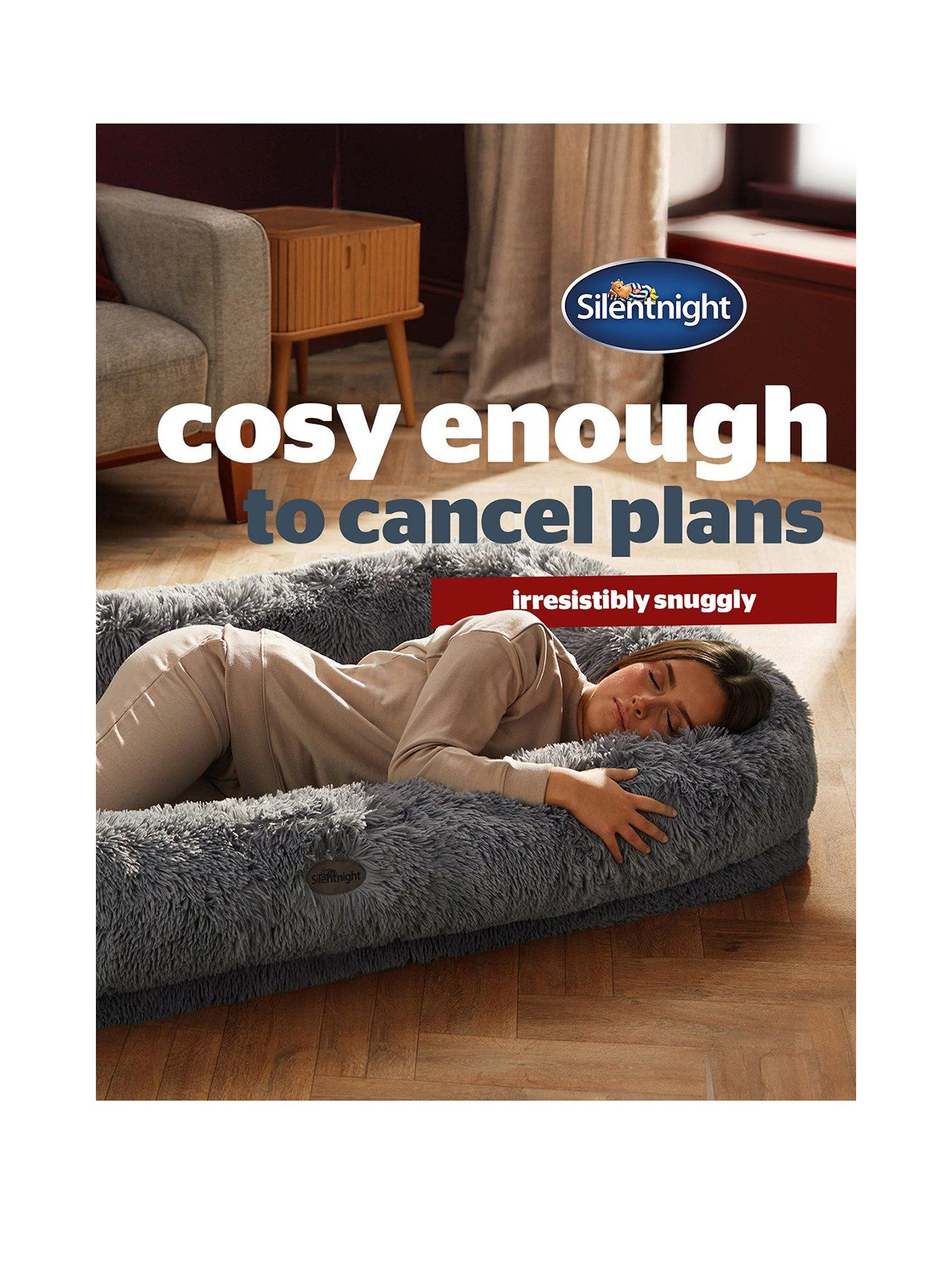 silentnight-snugglepod-human-pet-bed-greystillFront