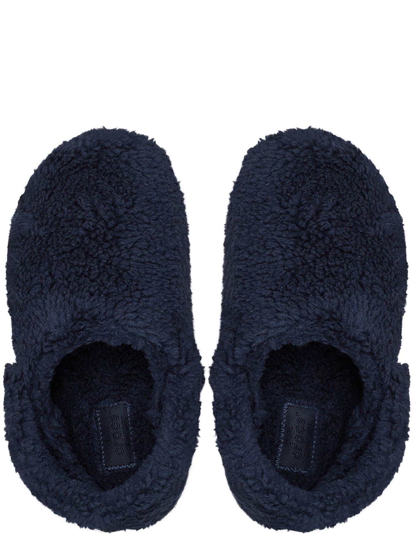 crocs-classic-cozzzy-slipper-k-blueoutfit