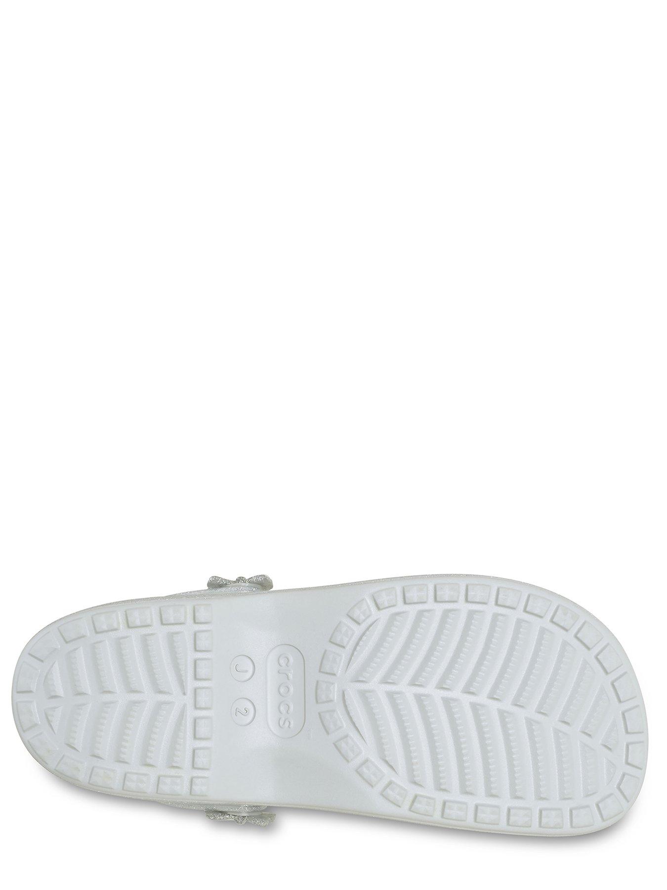 crocs-classic-mary-jane-bow-glitter-clog-greydetail