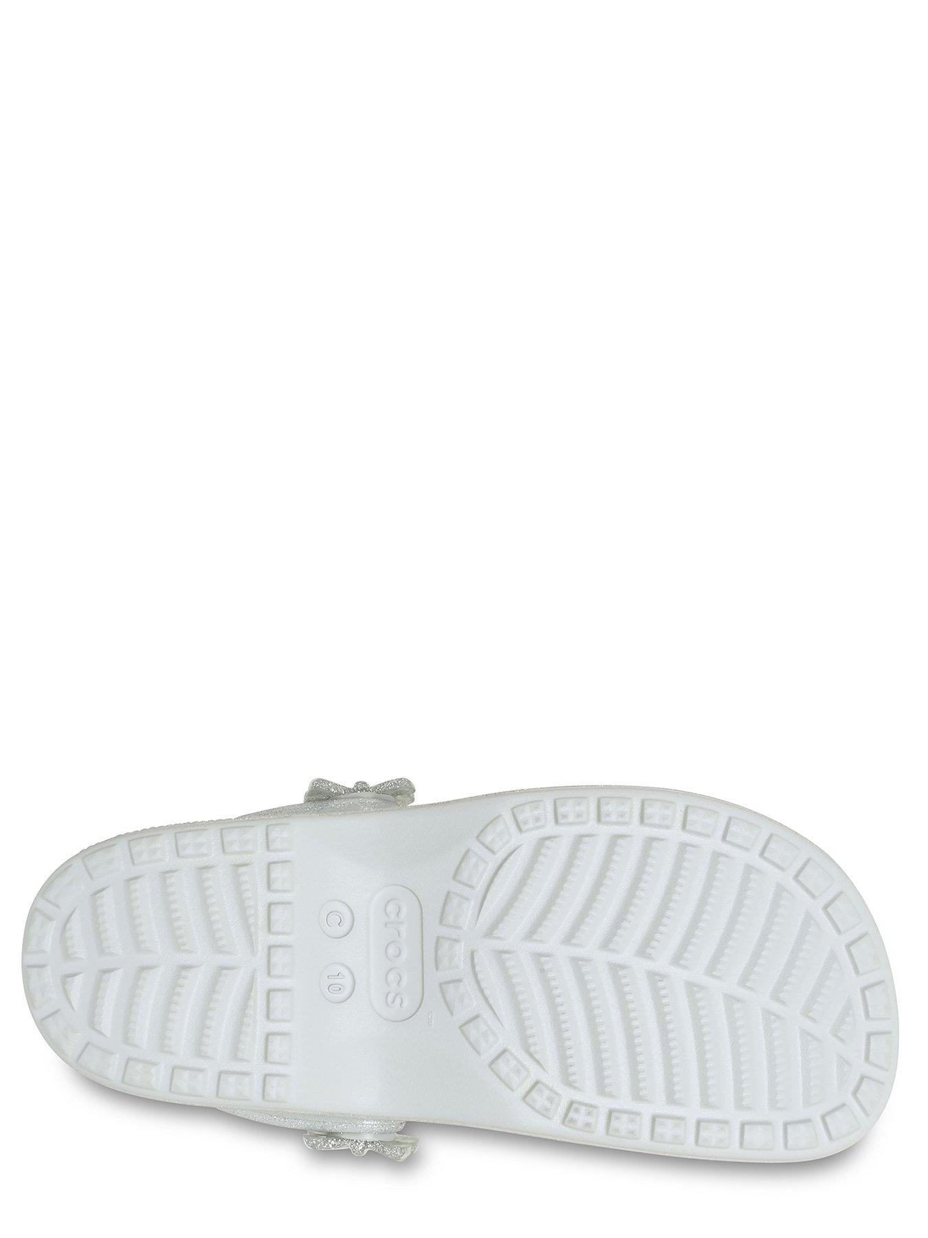 crocs-classic-mary-jane-bow-glitter-clog-greydetail