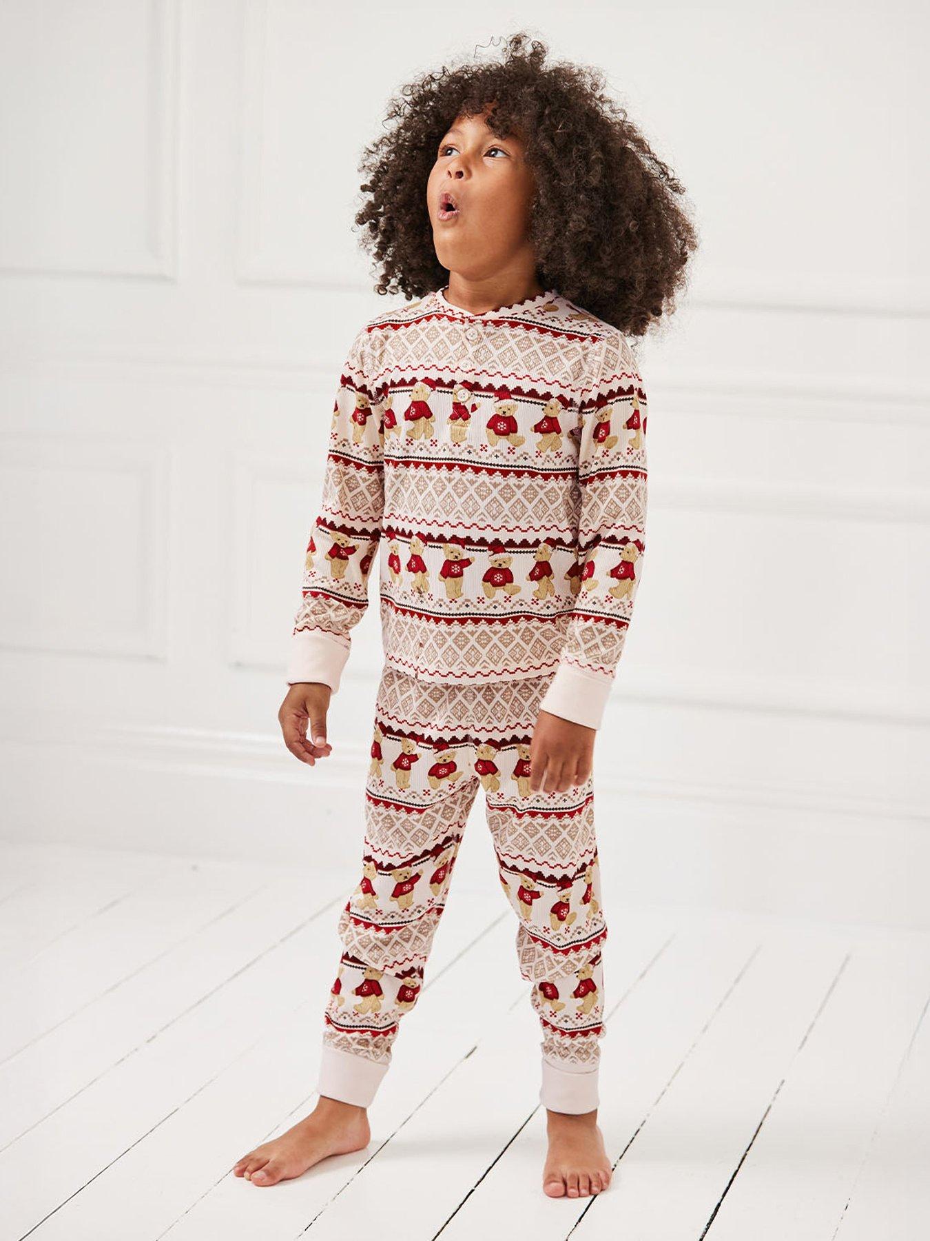 chelsea-peers-unisex-kids-christmas-bear-fairisle-print-pyjamas-light-cream