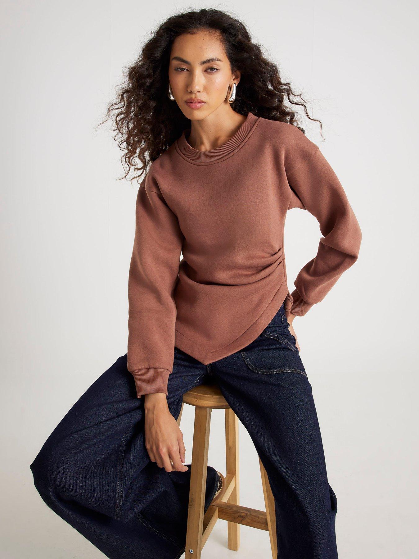 river-island-long-sleeve-drape-waisted-sweat-beigeoutfit