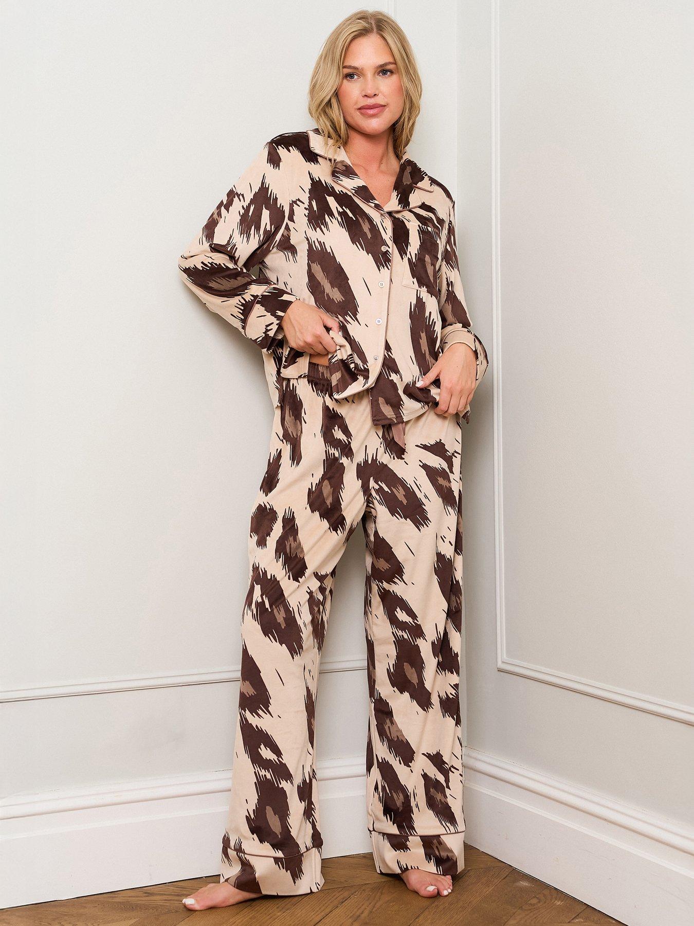 jim-jam-the-label-animal-print-pyjamas-multiback