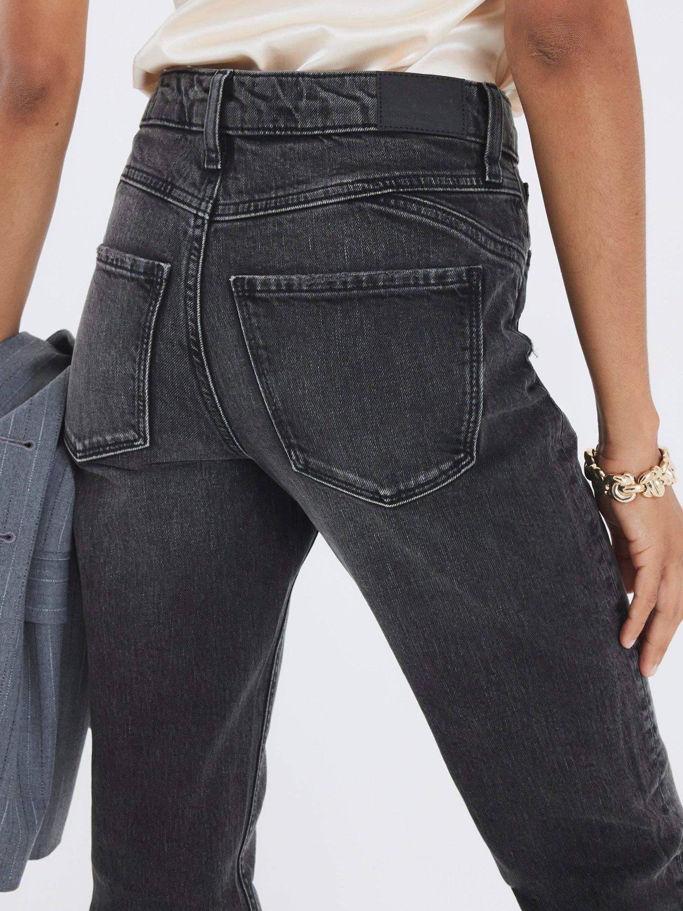 river-island-mom-sculpt-ned-jeans-blackstillFront