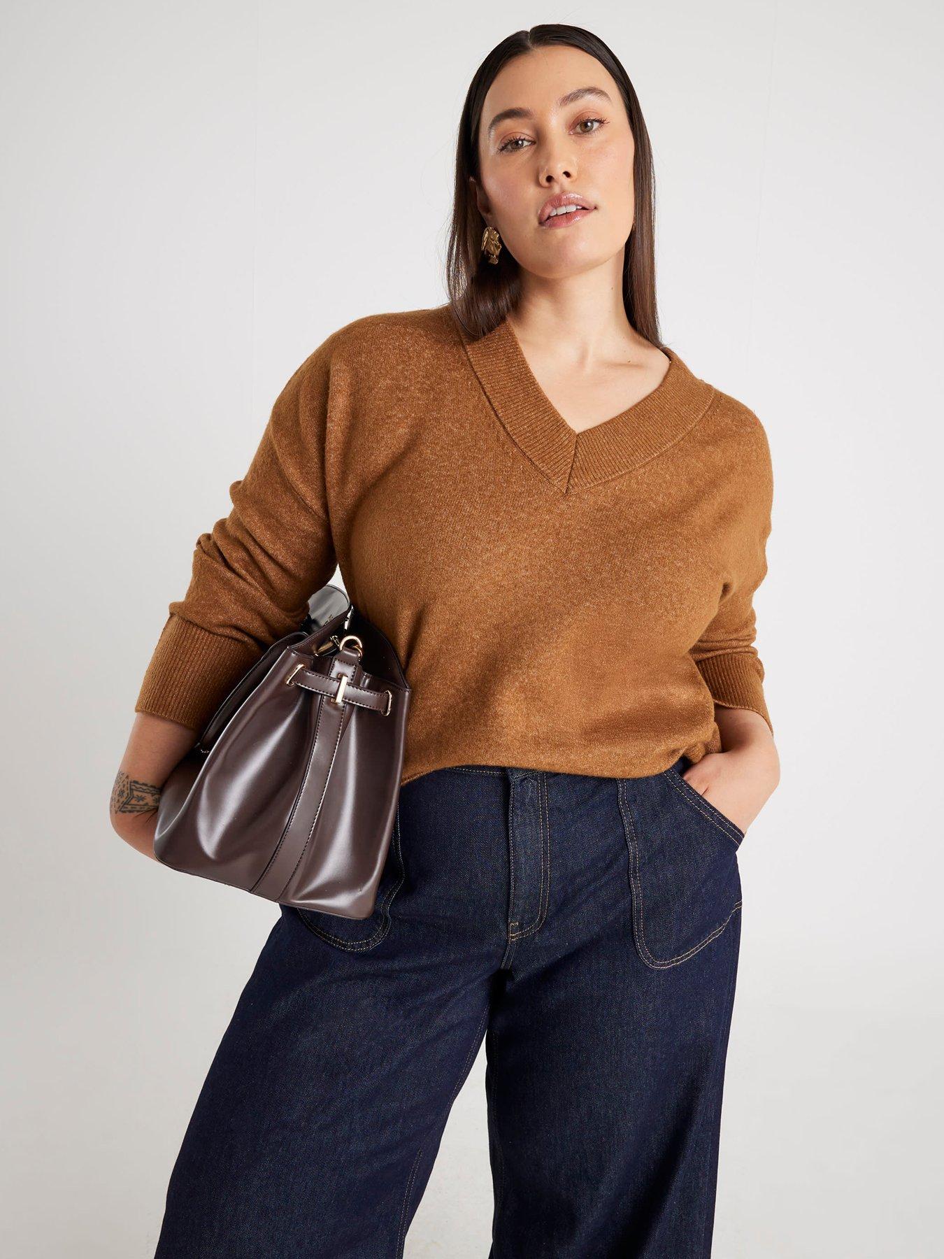 river-island-v-neck-jumper-brownoutfit