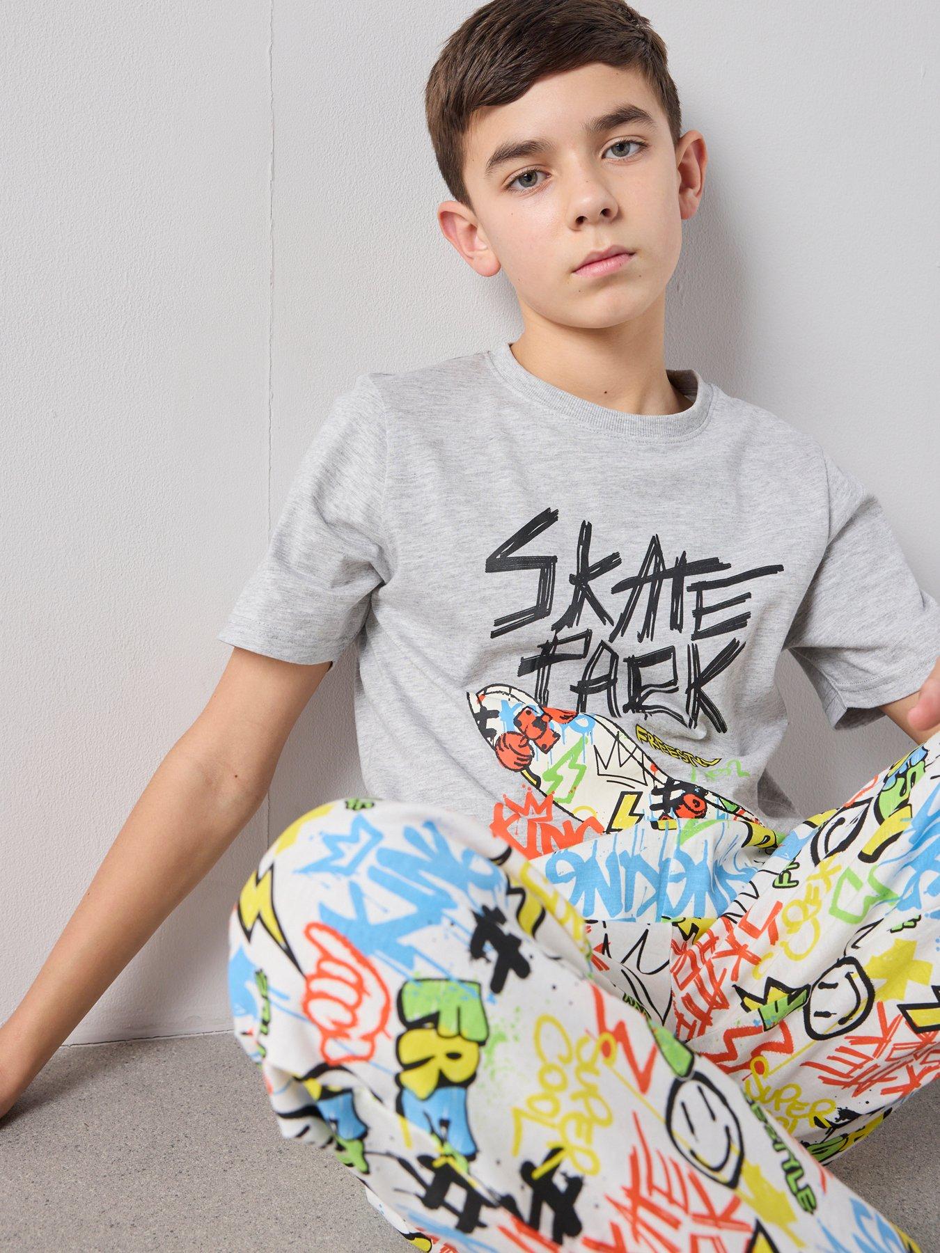 Image 4 of 7 of The Very Collection Boys Skate Park Pyjama Set - Multi