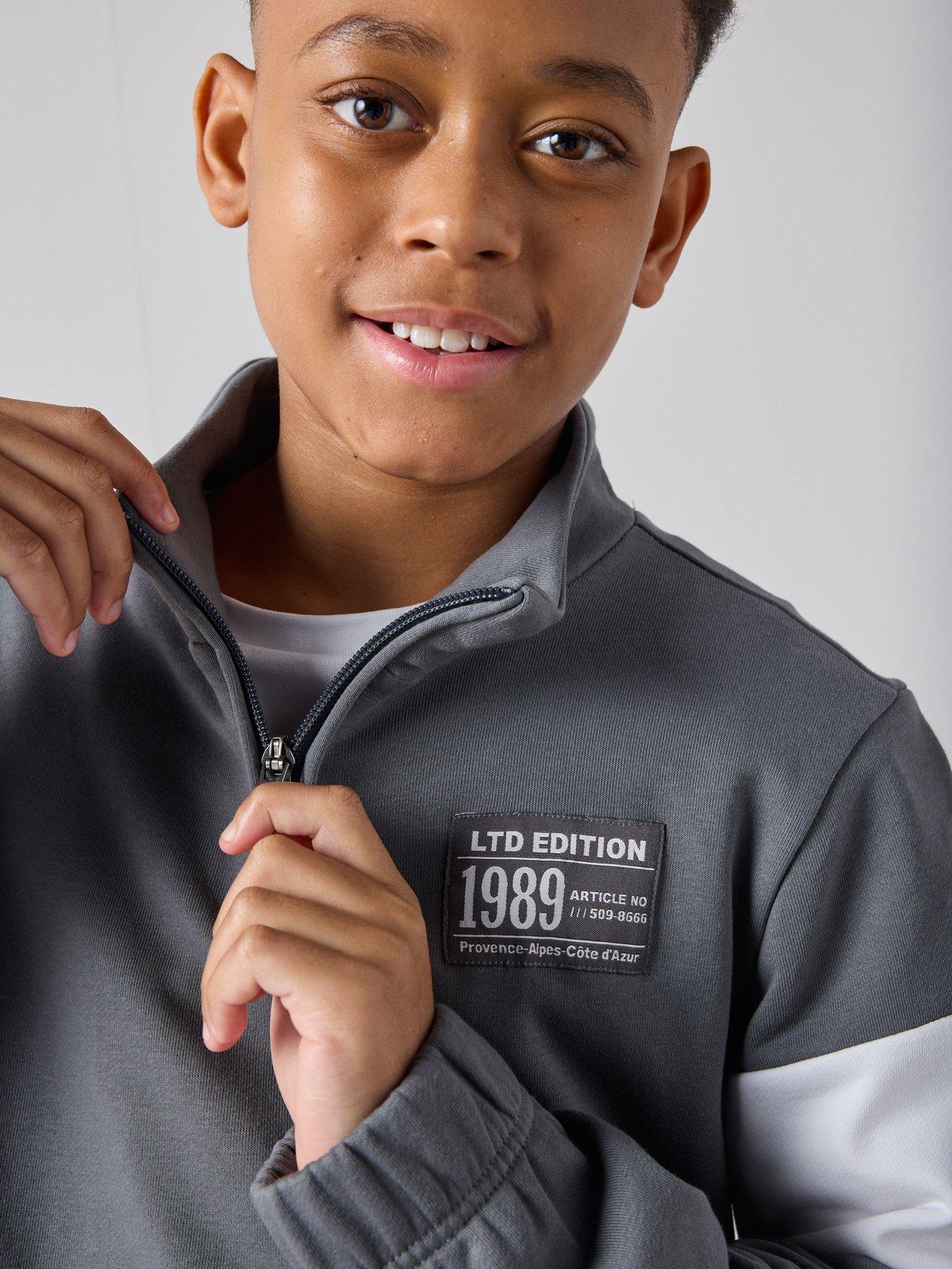 the-very-collection-boys-half-zip-sweatshirt-greydetail