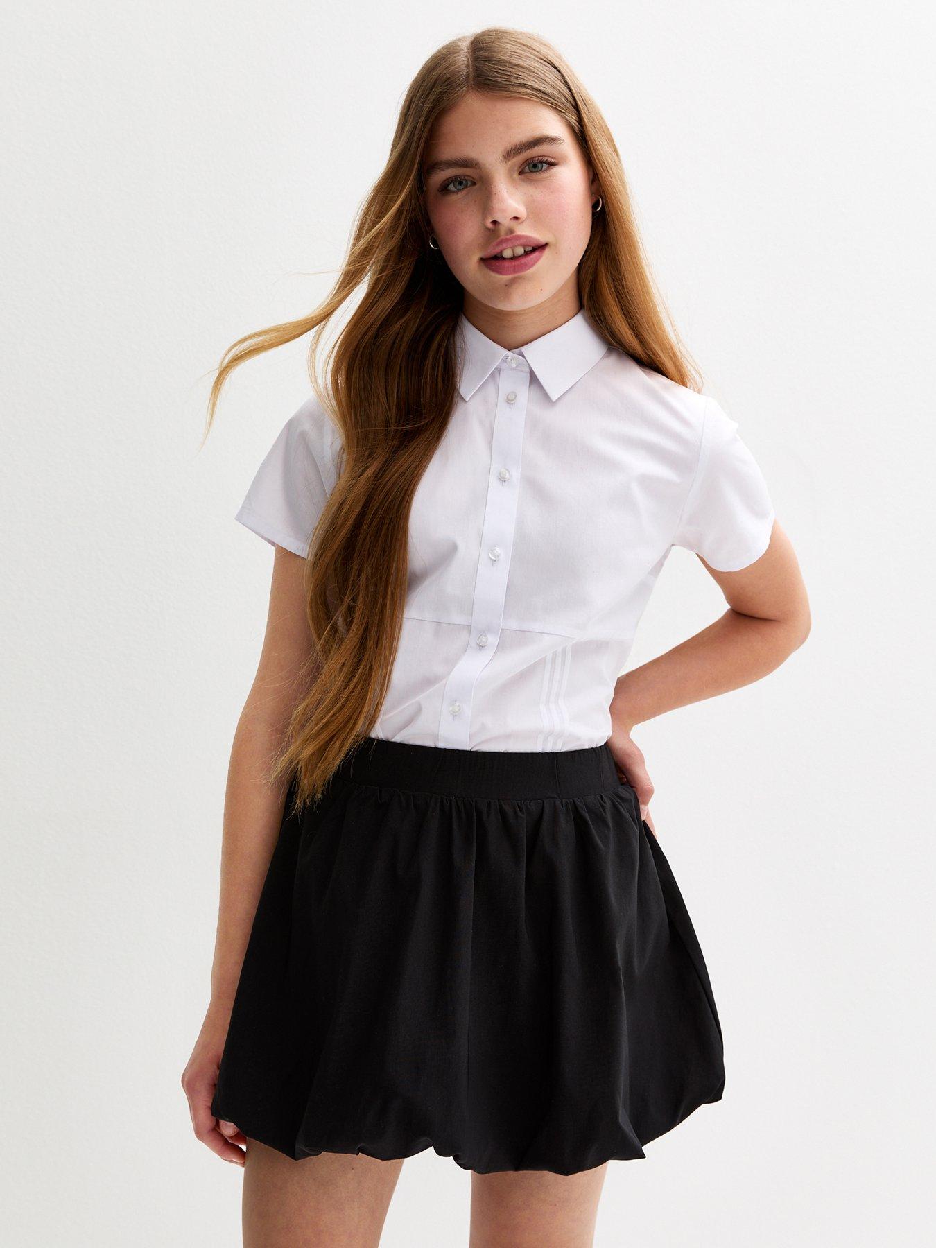 Image 1 of 4 of New Look 915 Puffball Hem School Skirt - Black