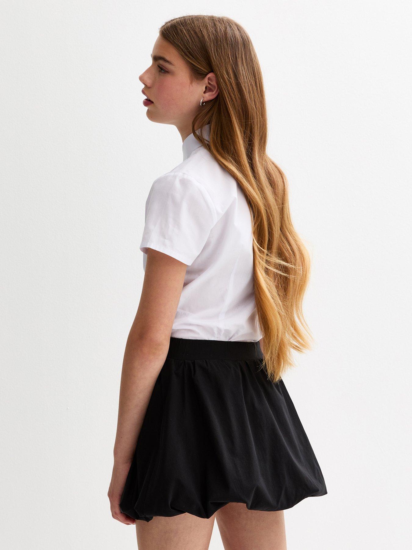 Image 2 of 4 of New Look 915 Puffball Hem School Skirt - Black