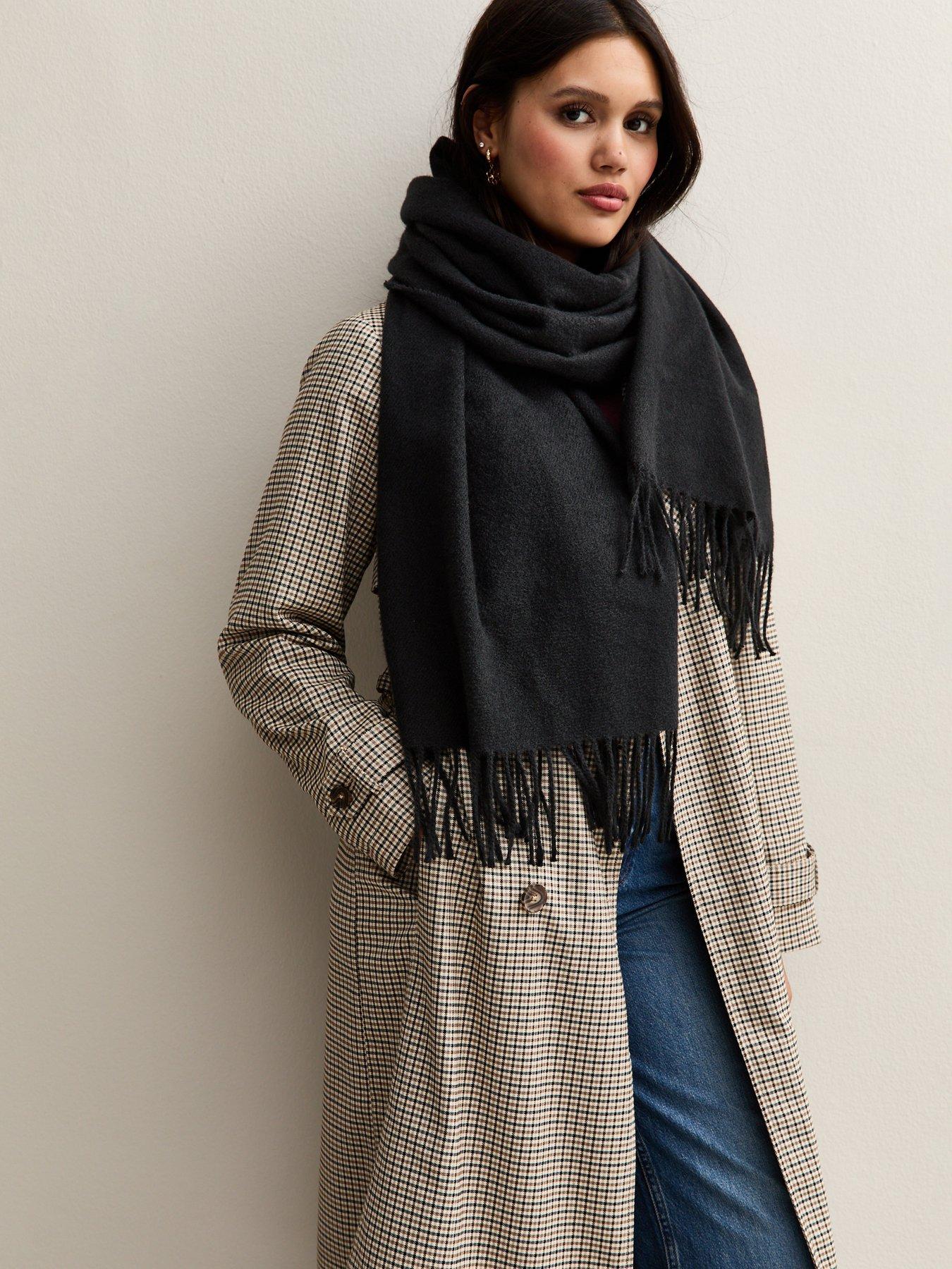Image 2 of 3 of New Look Black Long Fringed Midweight Knit Scarf
