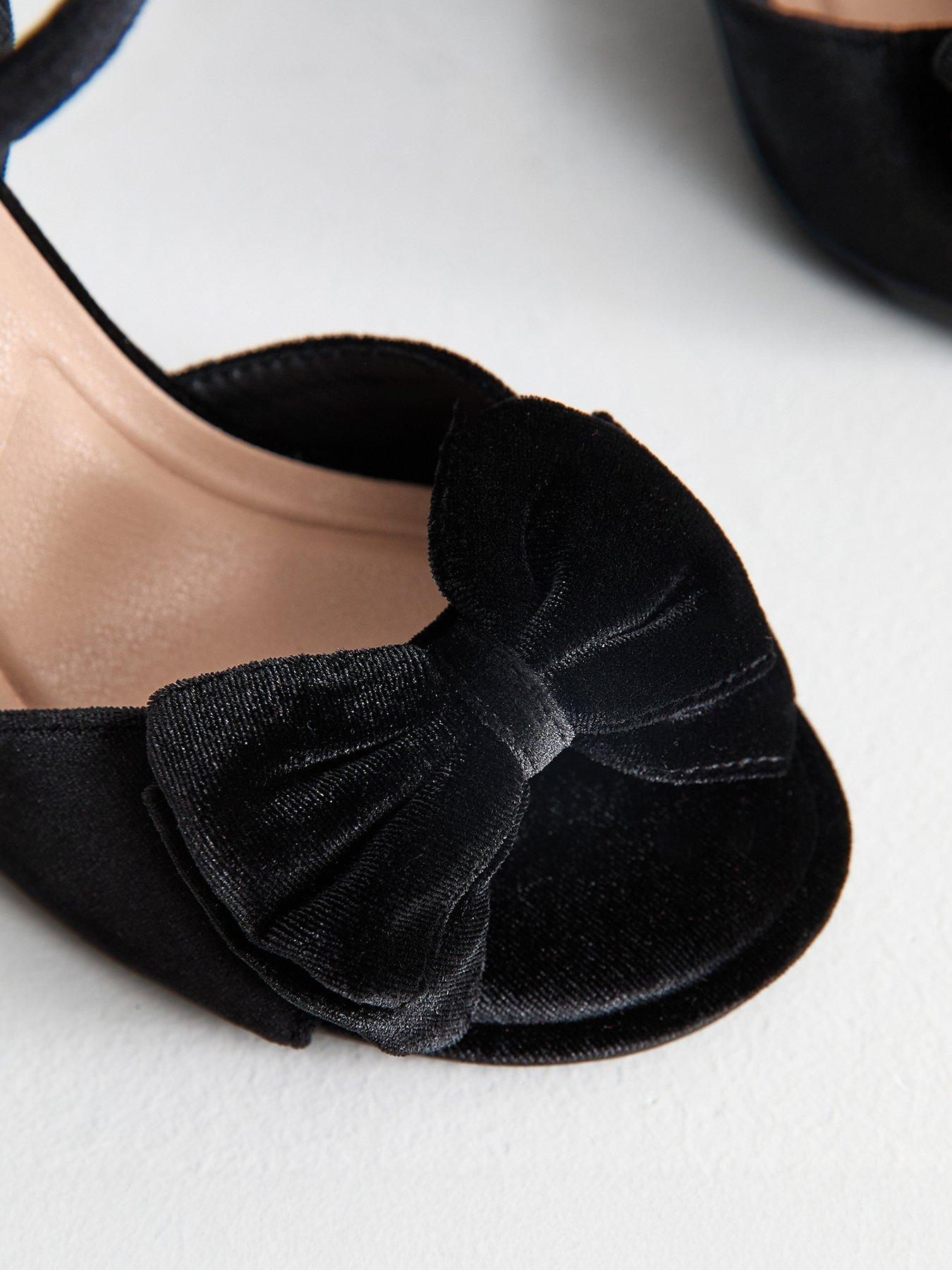 Image 4 of 6 of New Look Wide Fit Black Velvet Bow Block Heel Sandals
