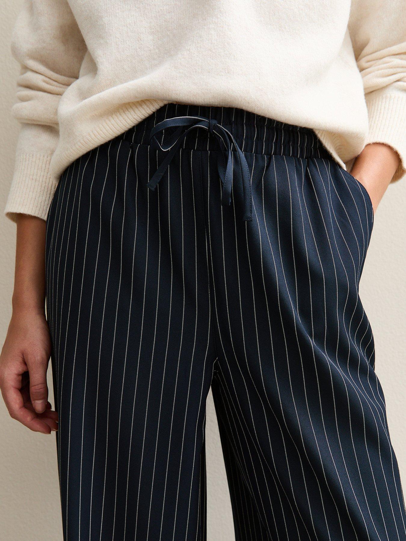 new-look-pinstripe-wide-leg-trouser-blueoutfit