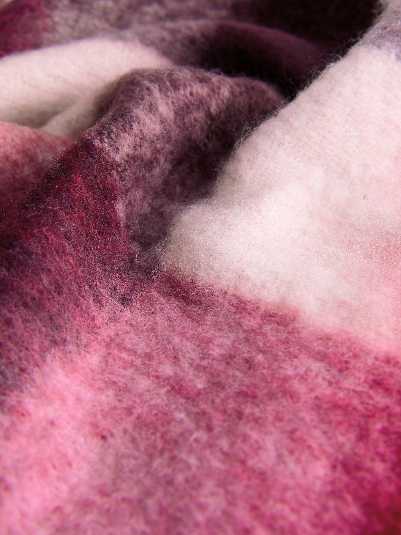 Image 3 of 3 of New Look Burgundy Checked Heavyweight Scarf