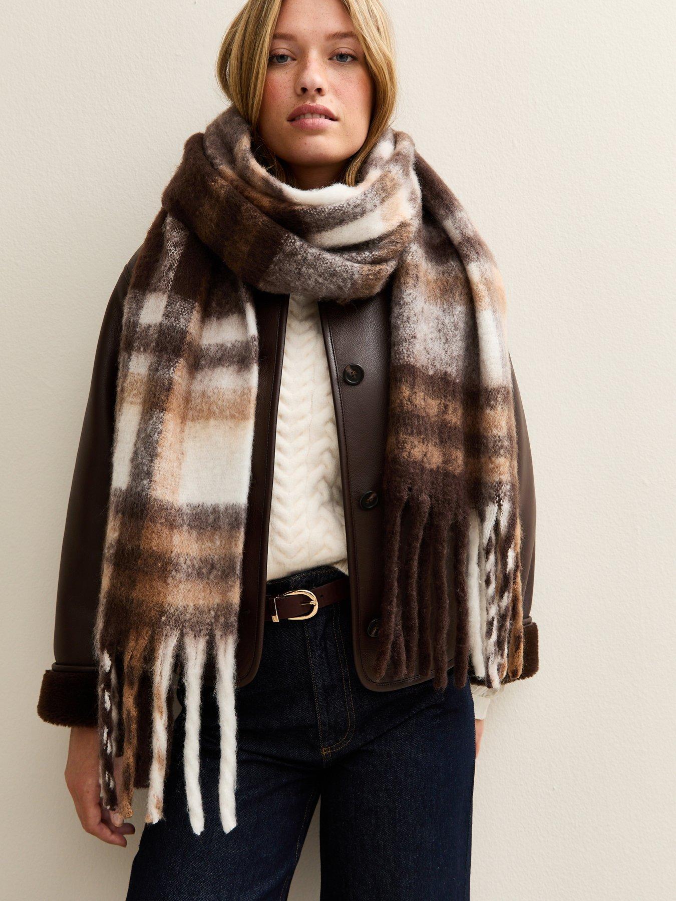 Image 2 of 3 of New Look Brown Checked Heavyweight Scarf