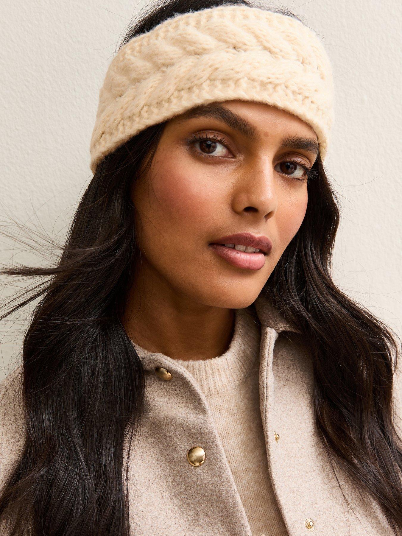 Image 2 of 3 of New Look Cream Cable Knit Headband
