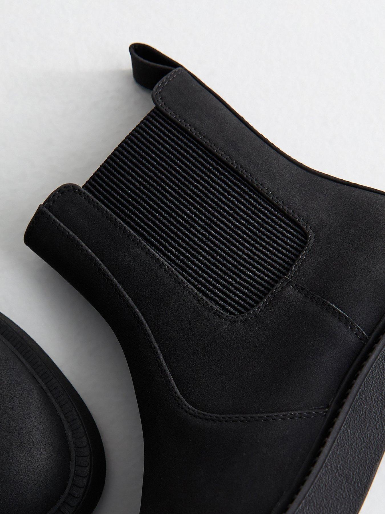 new-look-black-faux-suede-ankle-bootsdetail