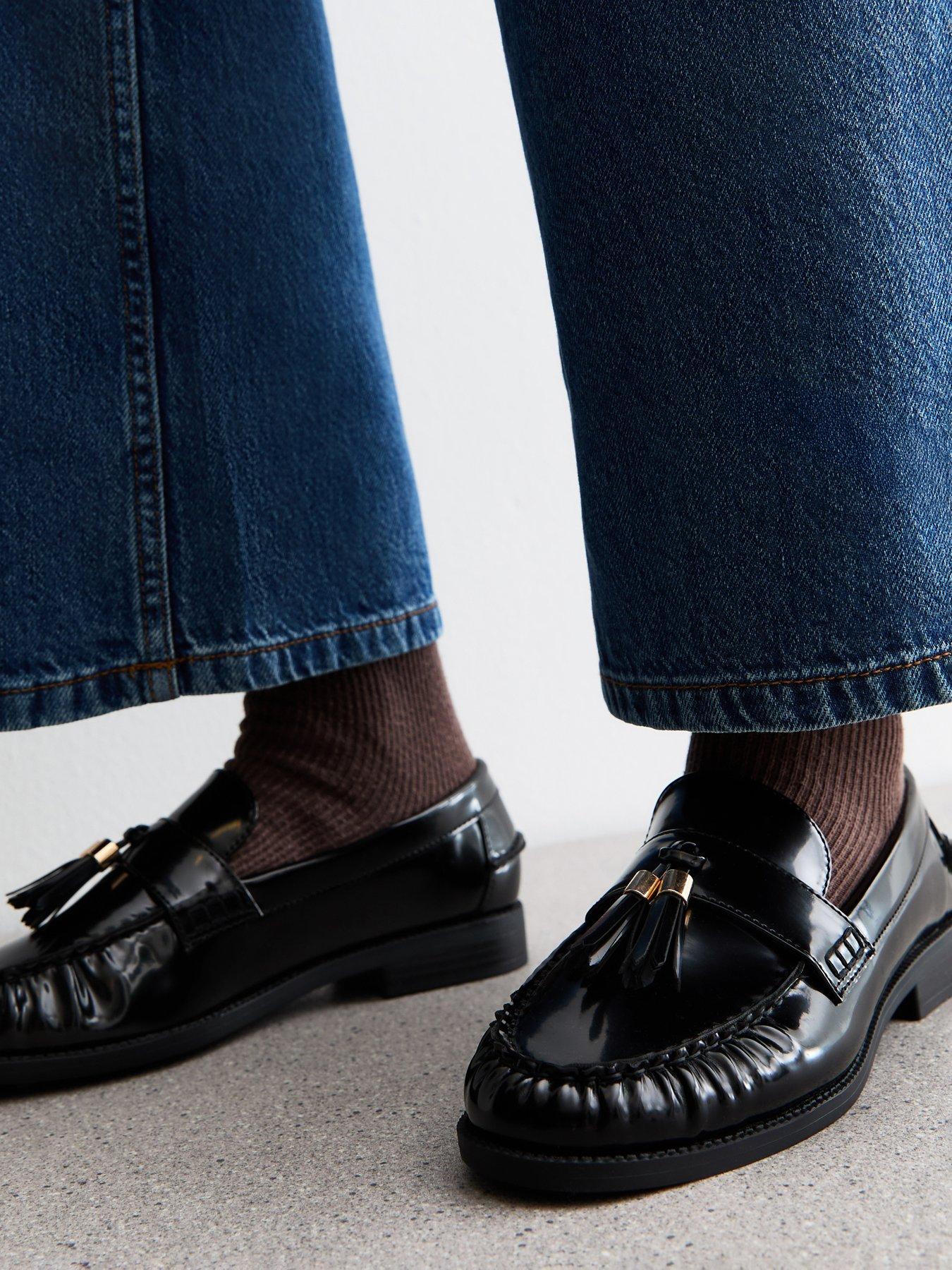 New Look Wide Fit Black Patent Faux Leather Tassel Detail Loafers