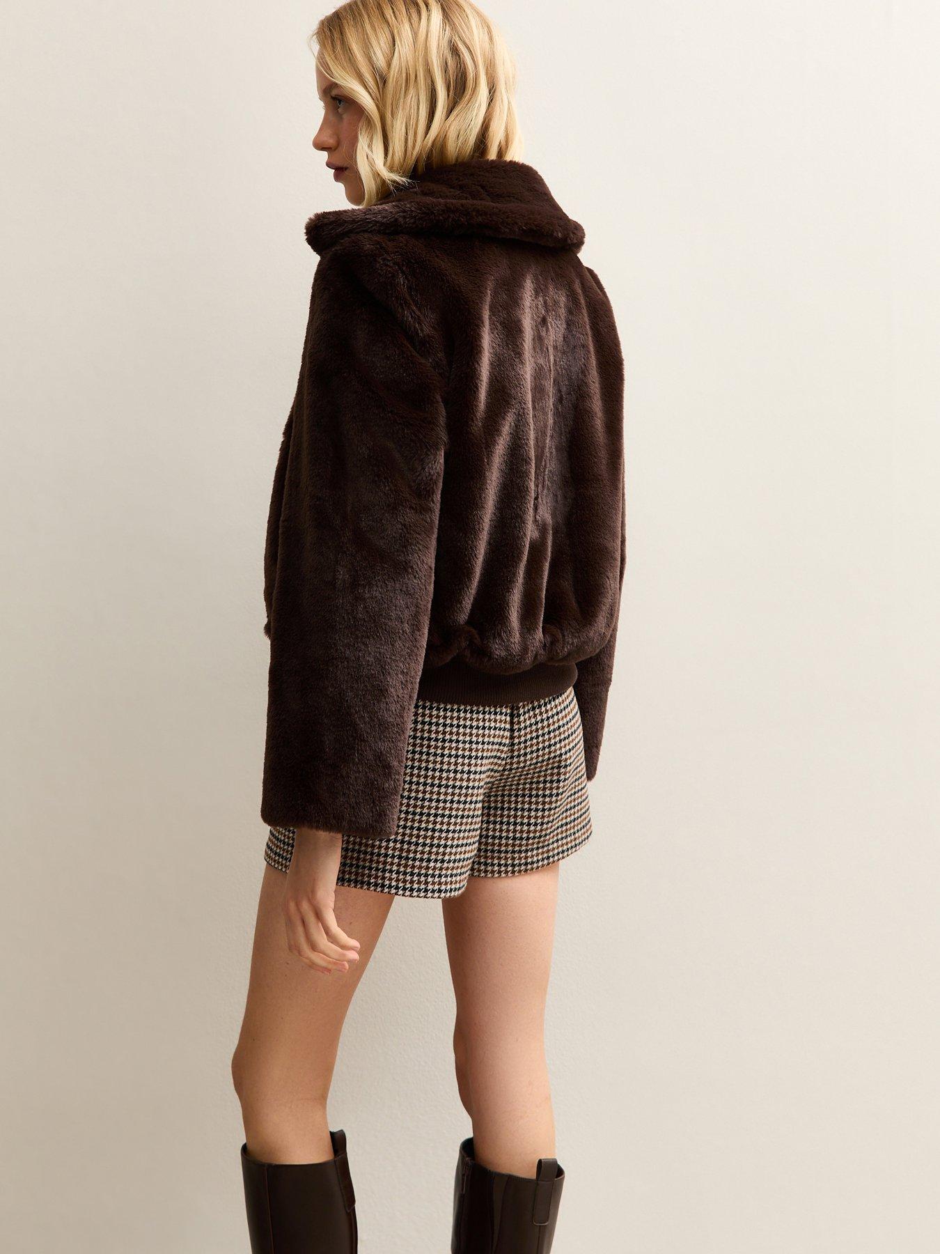 new-look-faux-fur-bomber-jacket-dark-brownstillFront