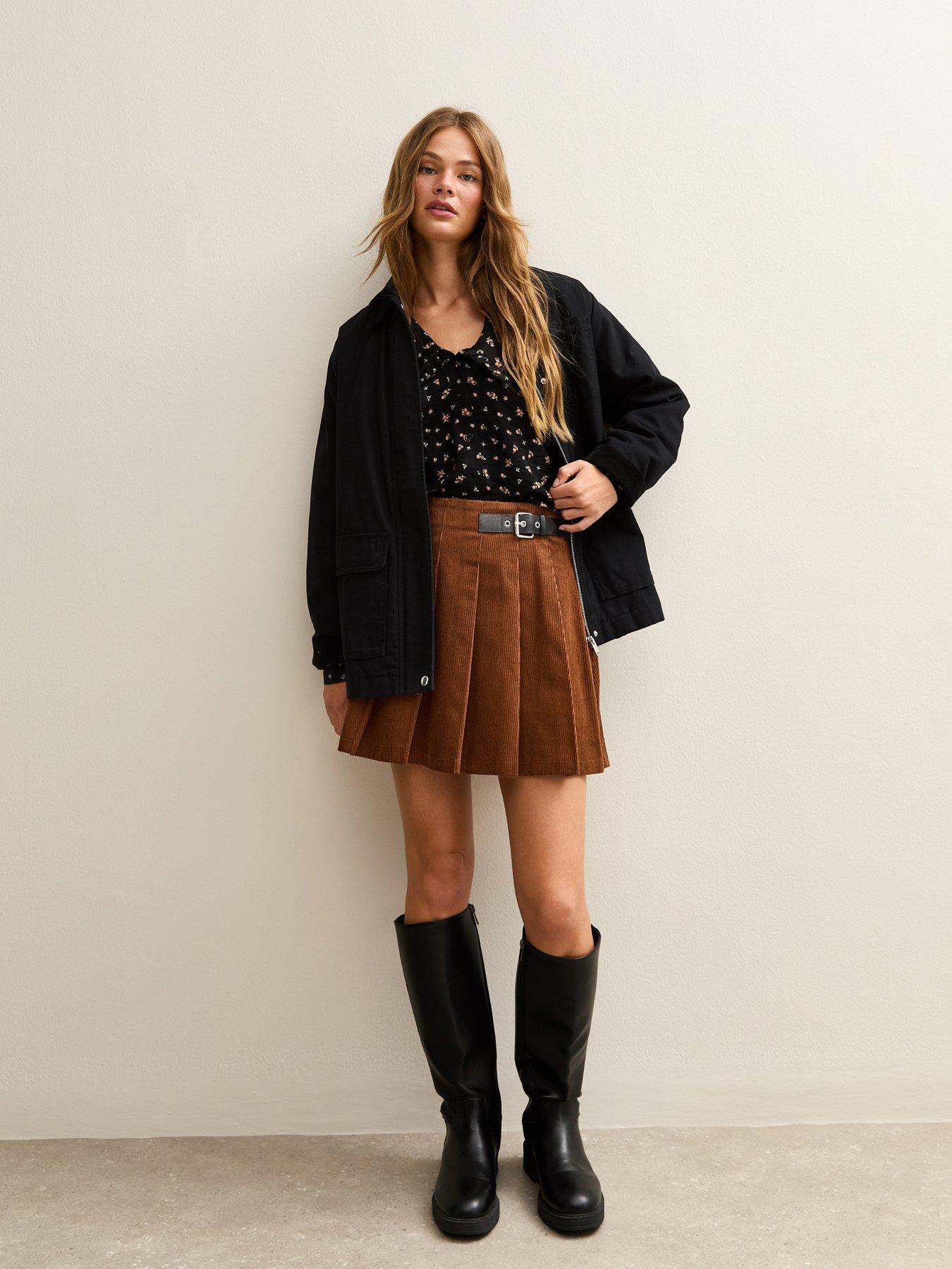 new-look-brown-corduroy-pleated-buckle-mini-skirtback