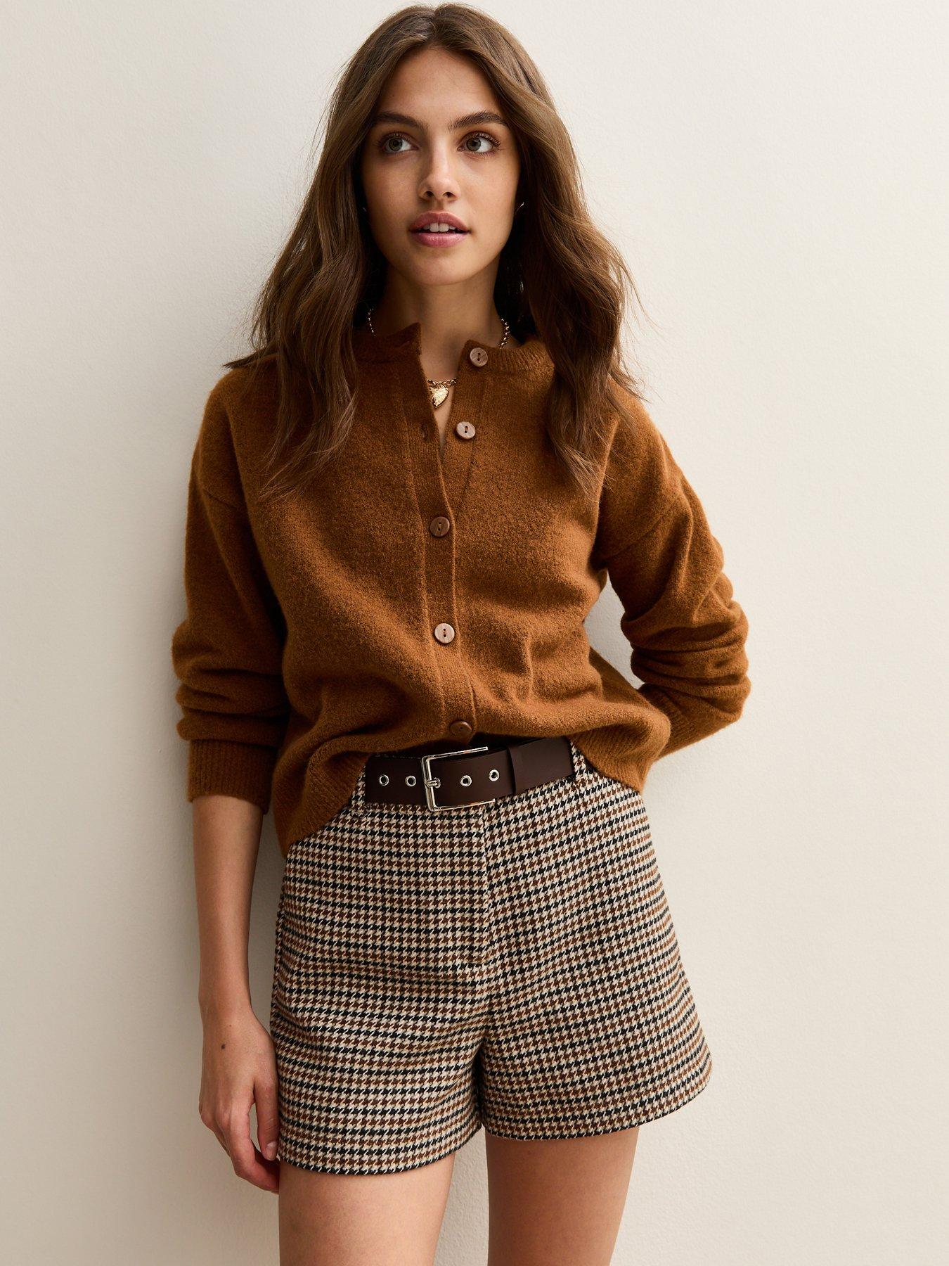new-look-houndstooth-check-belted-shorts-brown