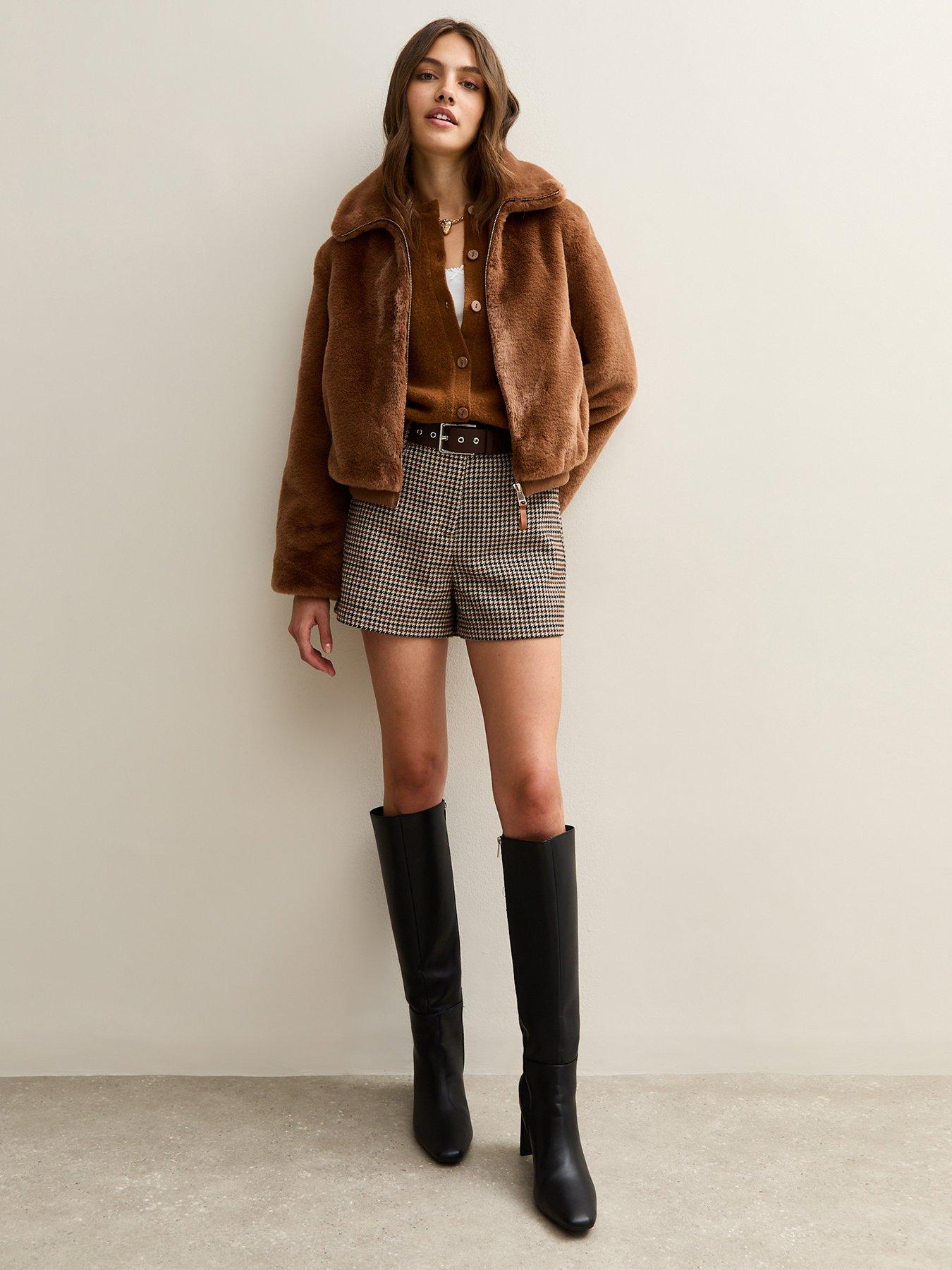 new-look-houndstooth-check-belted-shorts-browndetail