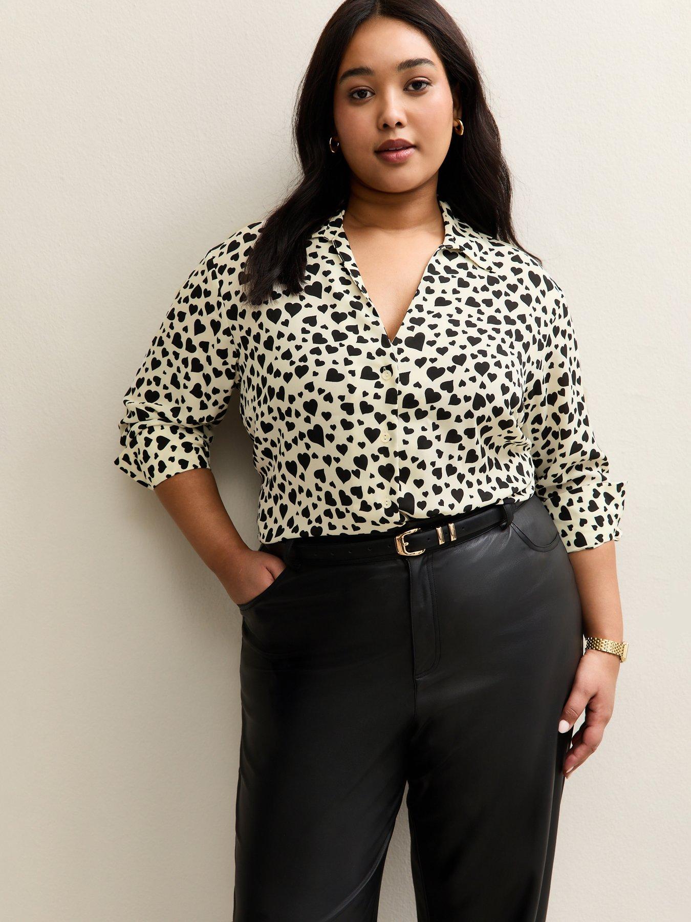 New Look Curves Heart Print Shirt - White