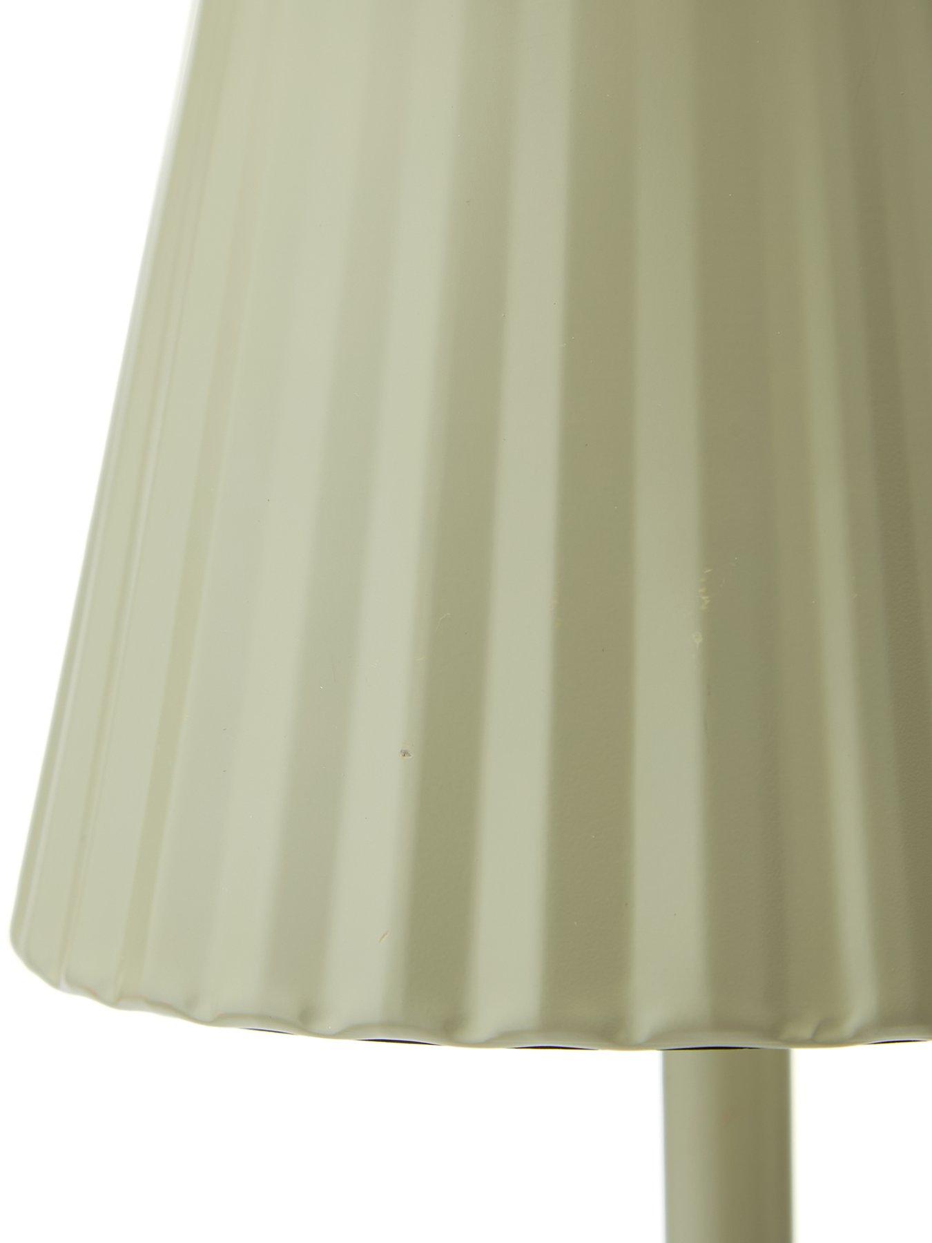 the-very-collection-rechargeable-table-lamp-with-ribbed-shadedetail