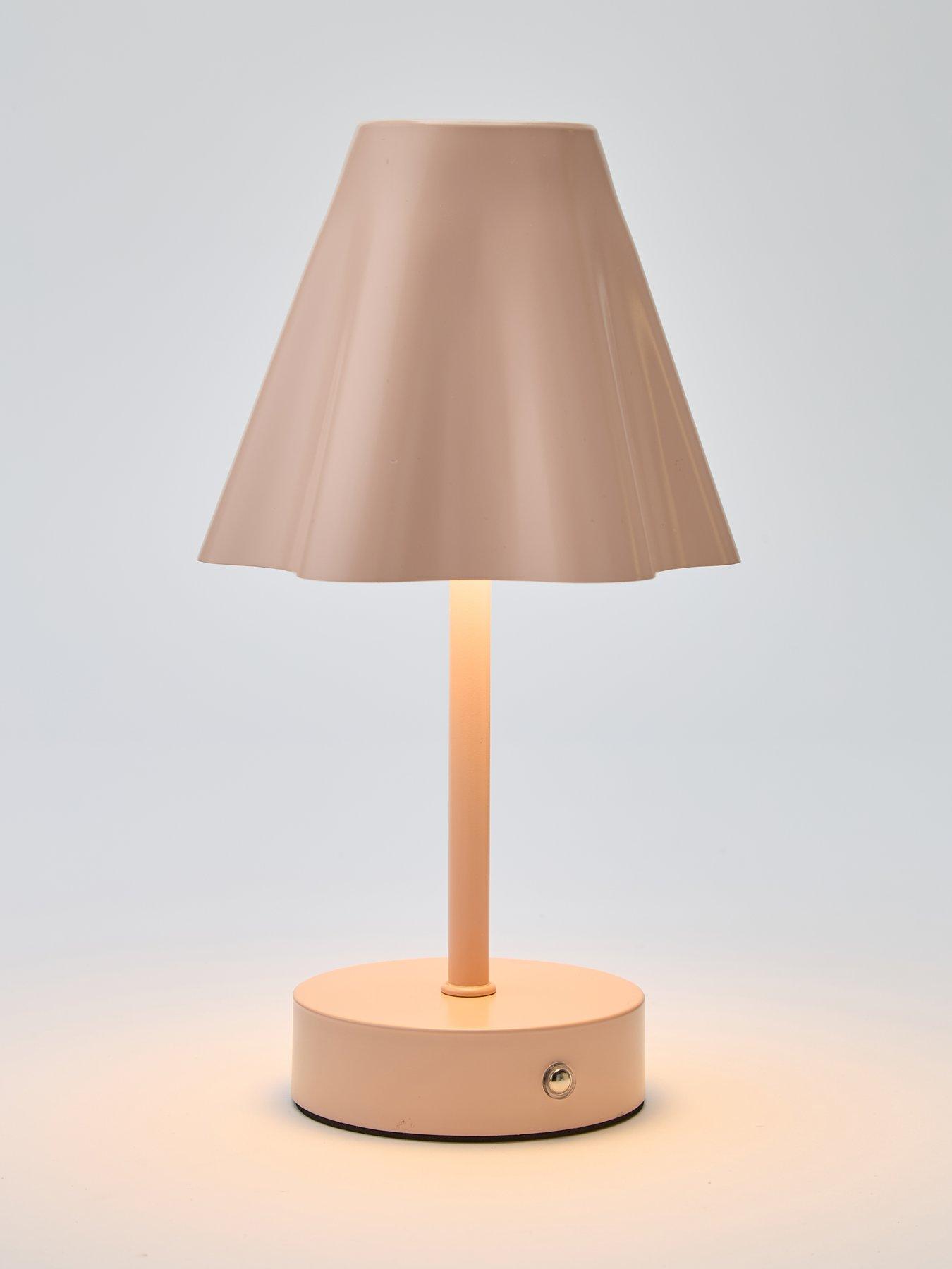 the-very-collection-rechargeable-table-lamp-with-fluted-shadeback