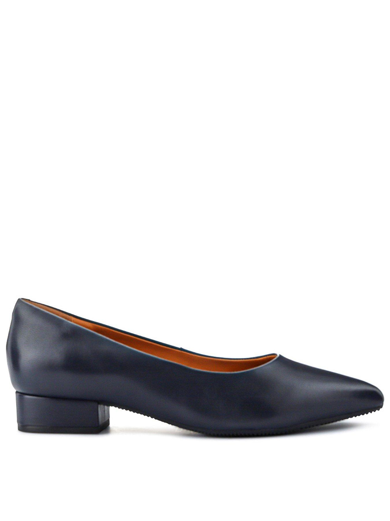 jones-bootmaker-sunstone-wide-fit-heeled-pump-navy