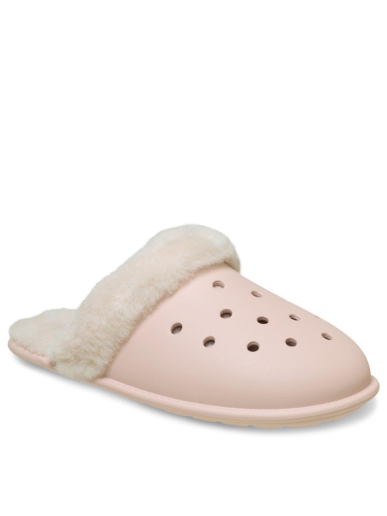 crocs-classic-fuzz-scuff-quartz-pinkstillFront