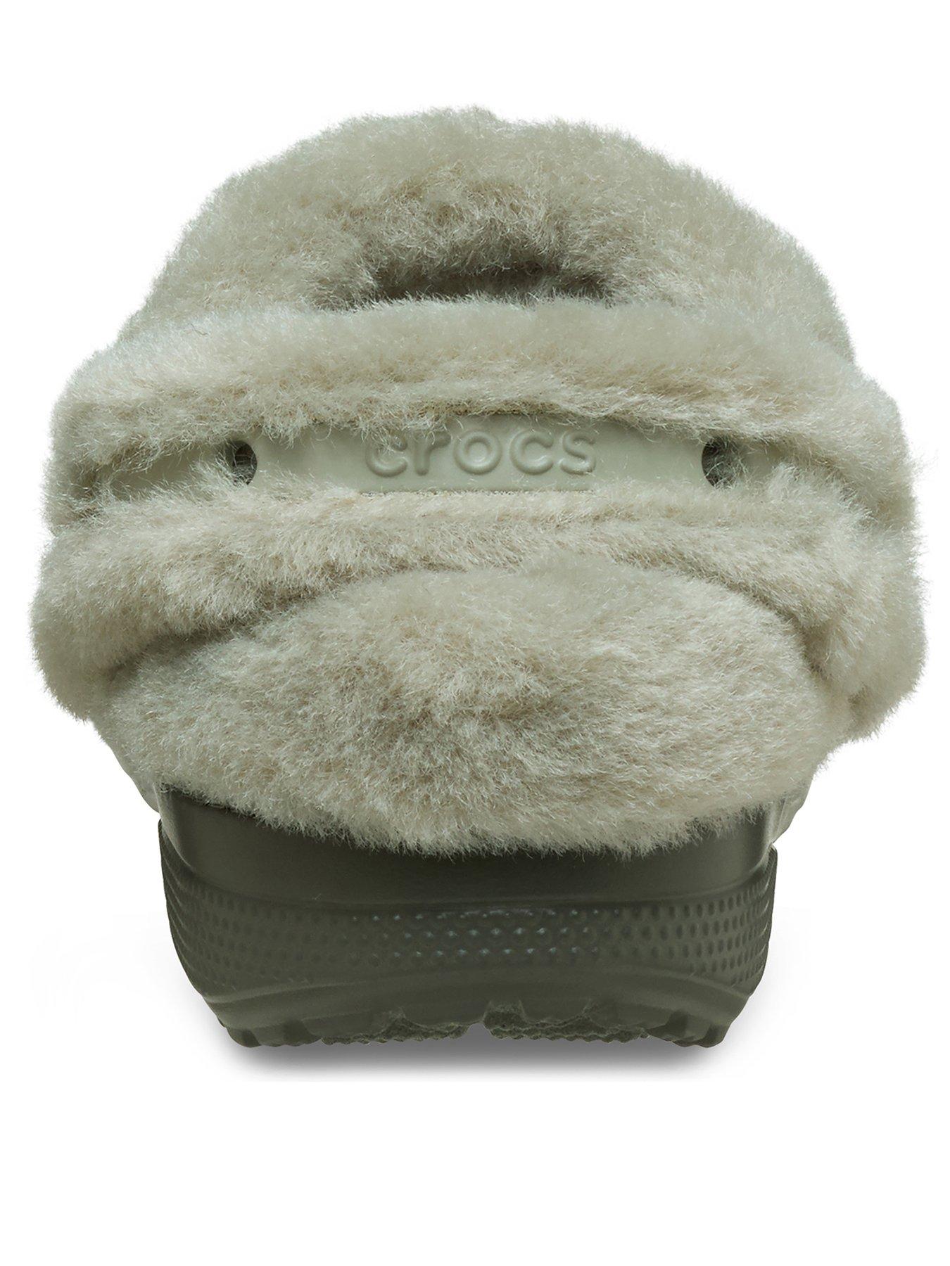 crocs-classic-unfurgettable-sueded-clog-galactic-greyback