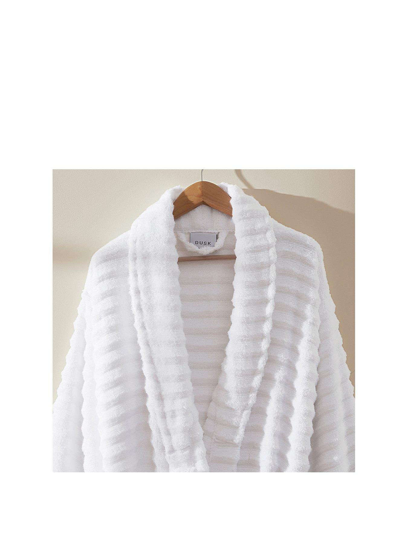 dusk-white-bathroom-robestillFront