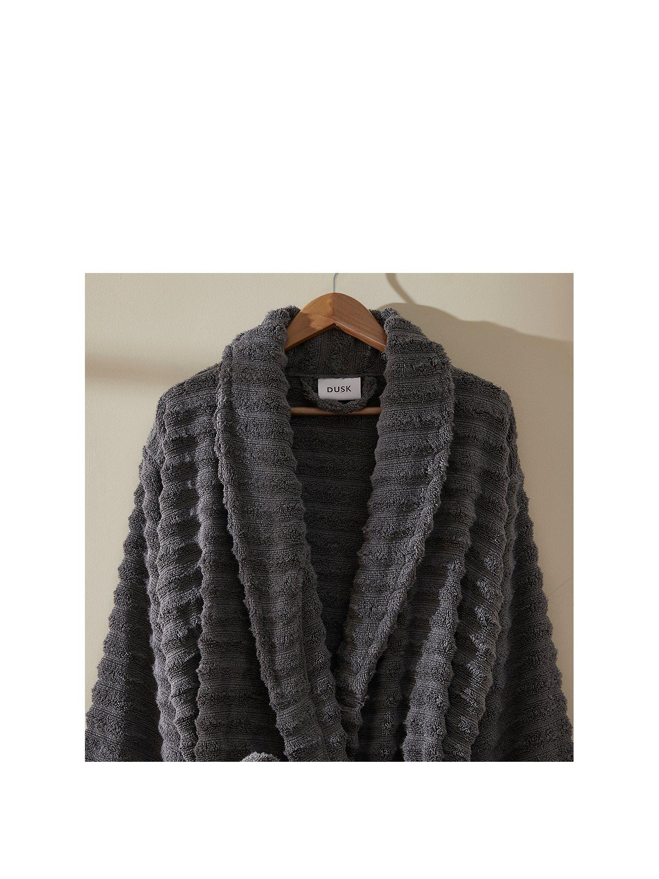 dusk-charcoal-bathroom-robestillFront