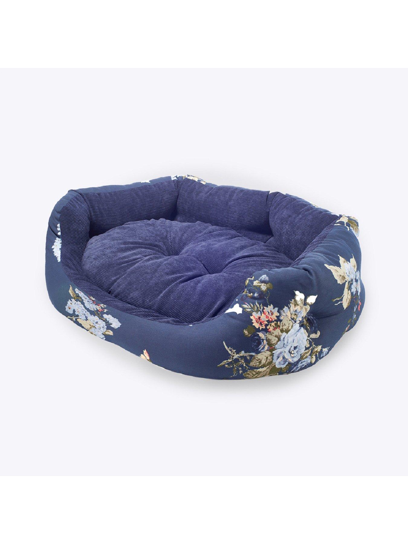 laura-ashley-rosemore-deluxe-slumber-dog-beddetail