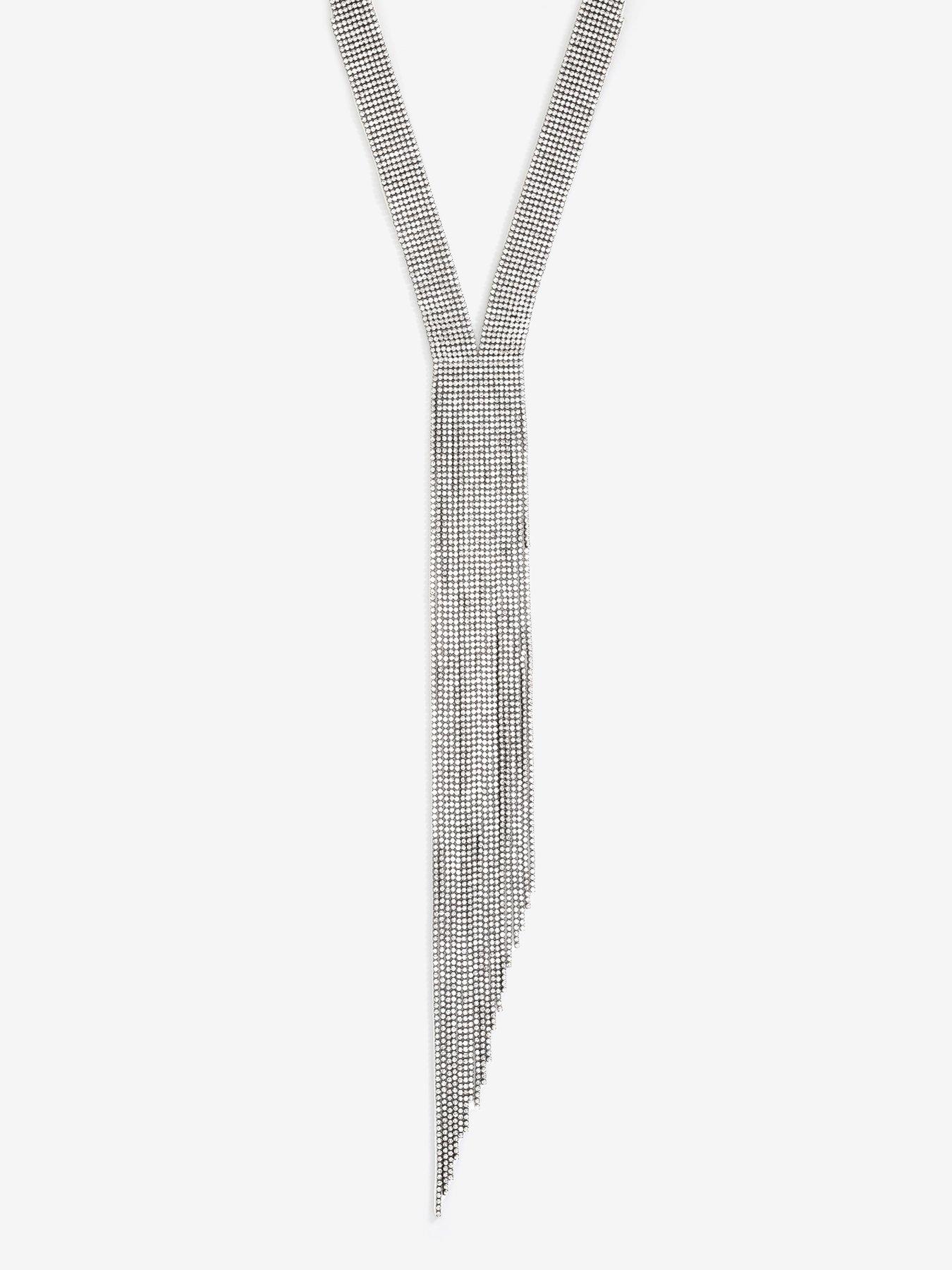 mood-hematite-crystal-long-y-drop-statement-necklaceoutfit