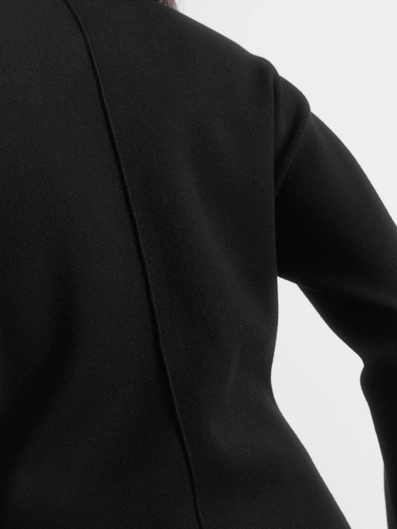 albaray-cocoon-jumper-blackdetail