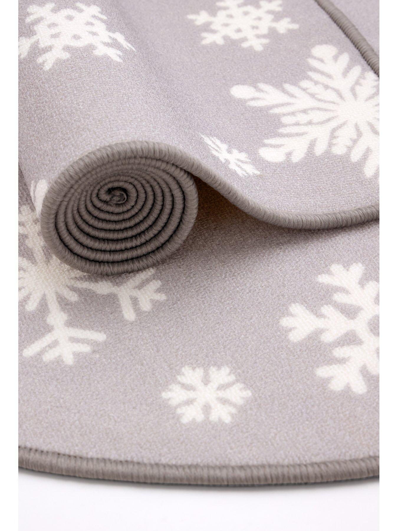 Image 3 of 3 of The Very Collection Let it Snow Circle Rug