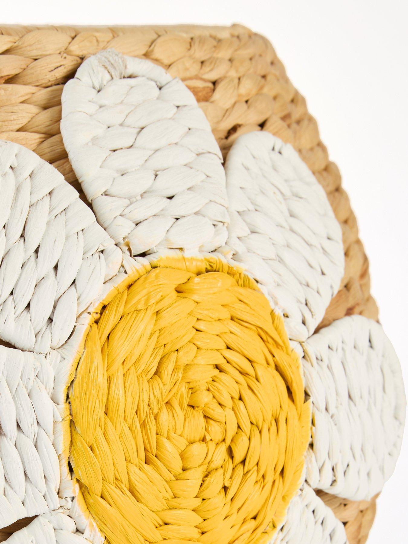 the-very-collection-daisy-storage-basketoutfit