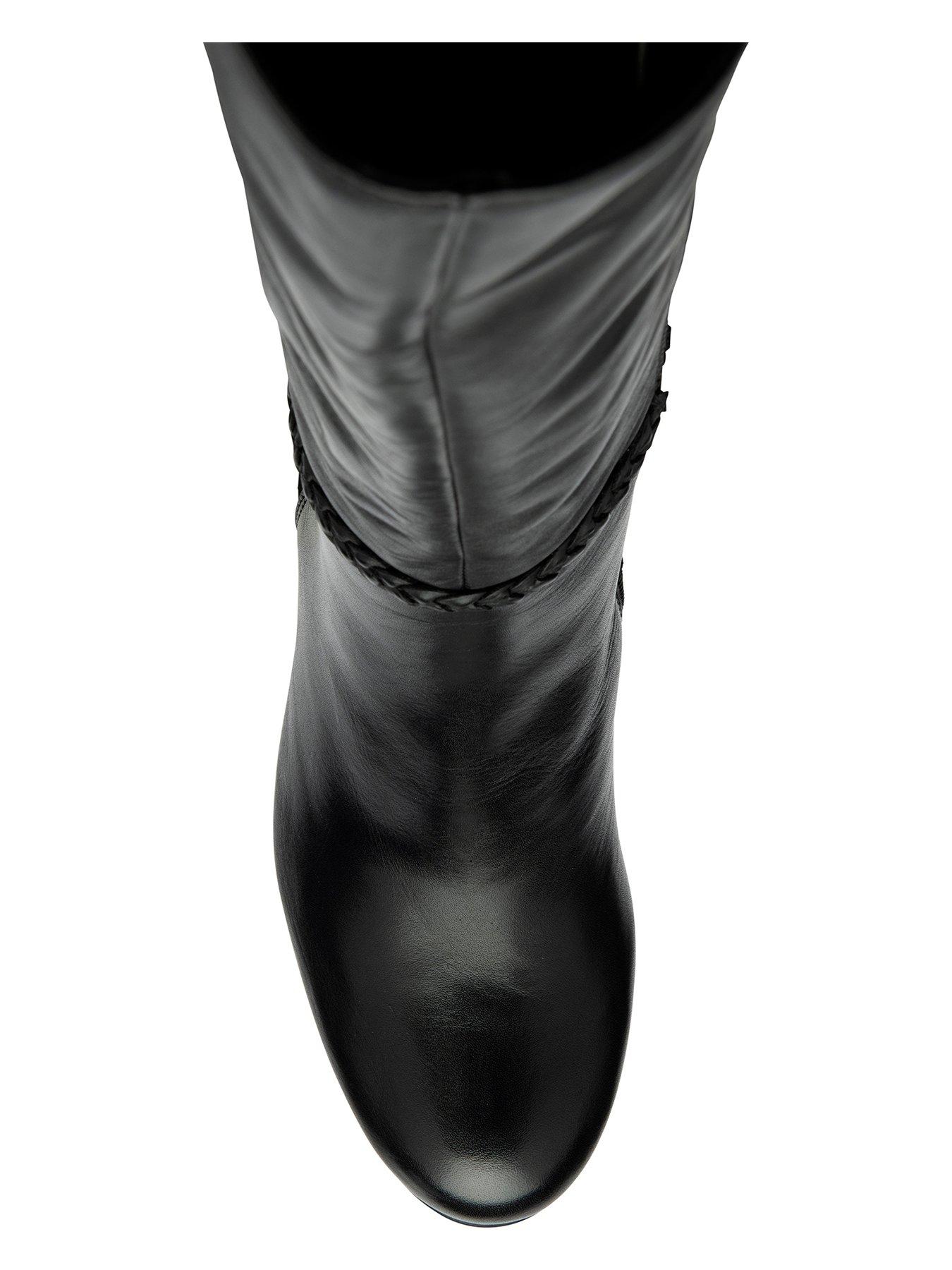 ravel-hume-knee-boots-blackoutfit