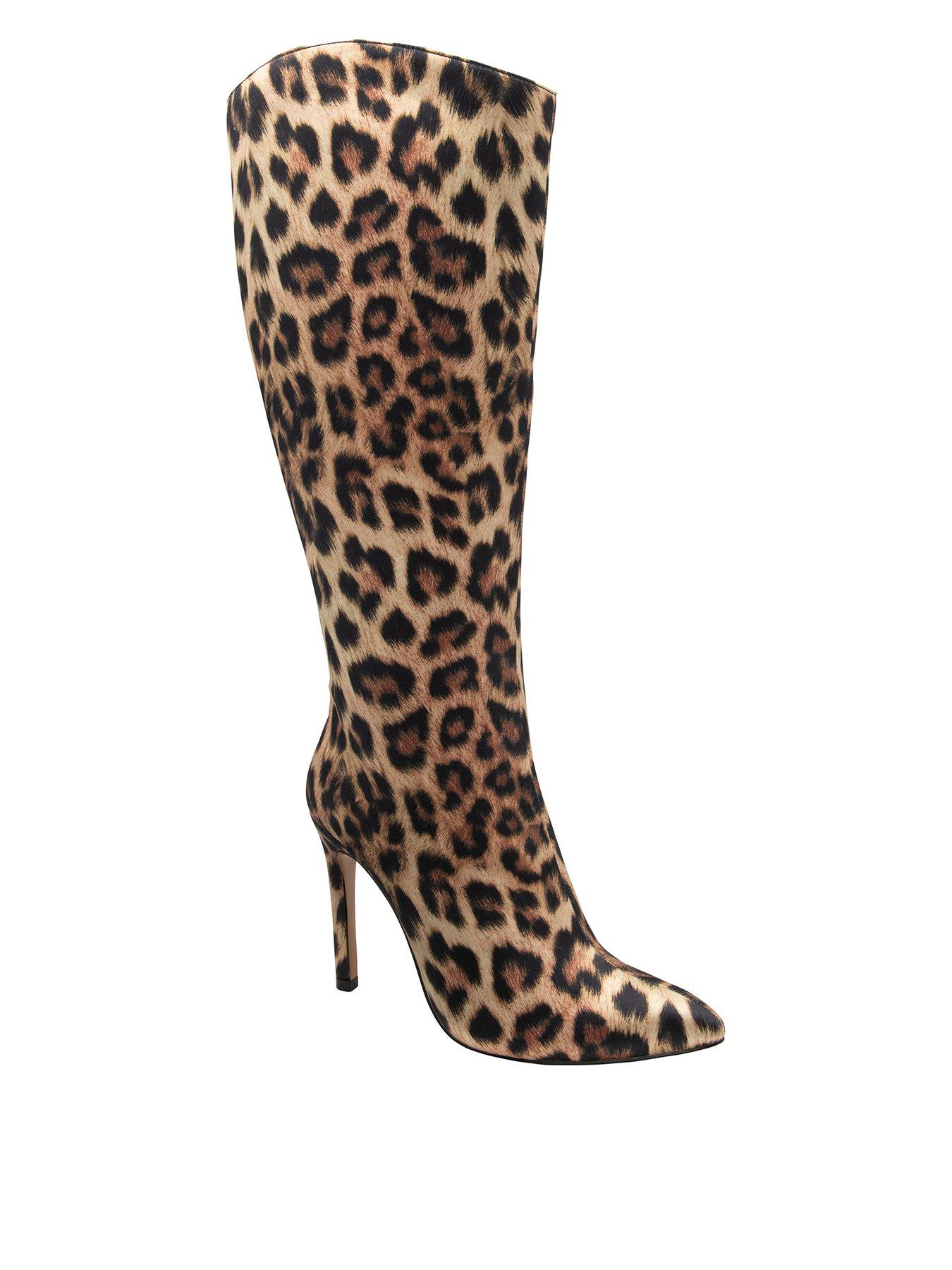 ravel-gibson-knee-boots-leopardfront