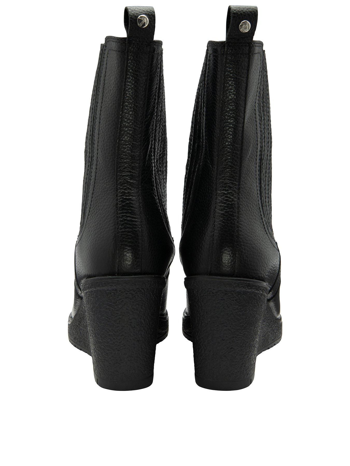 Image 3 of 4 of Ravel Calvay Ankle Boots - Black