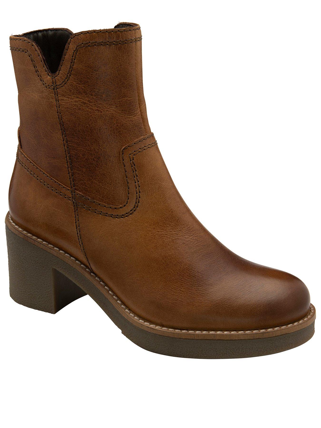 Ravel Lawers Ankle Boots - Tan