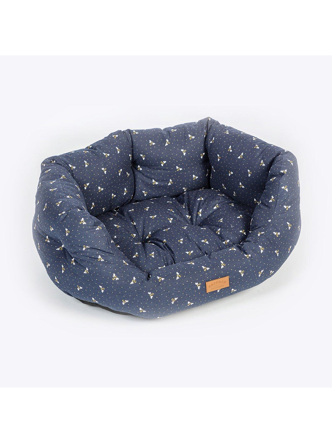 Image 3 of 4 of FatFace Spotty Bees Deluxe Slumber Bed