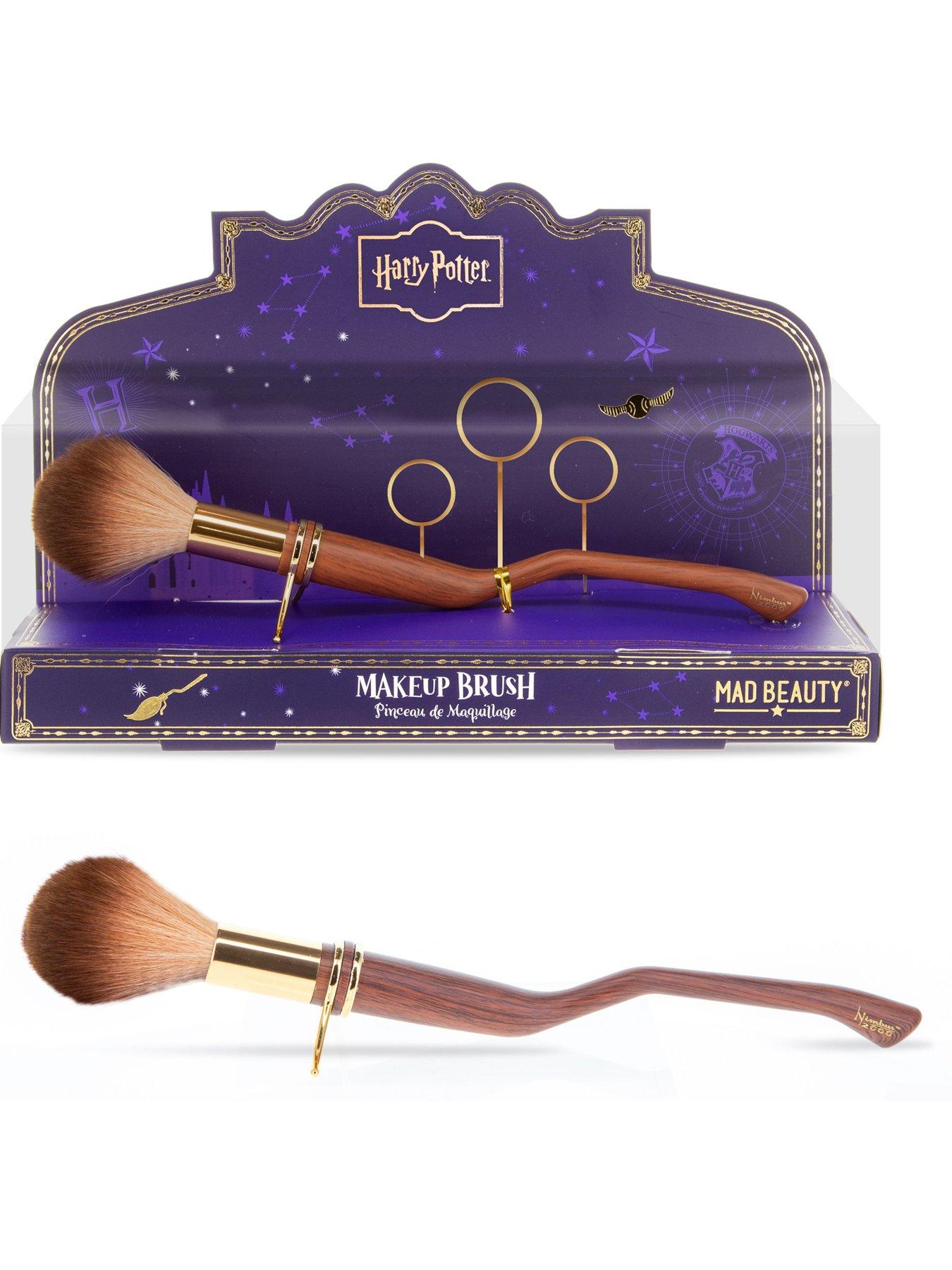 make-up-bundle--nimbus-brush-eyeshadow-palette-wand-lip-balmstillFront