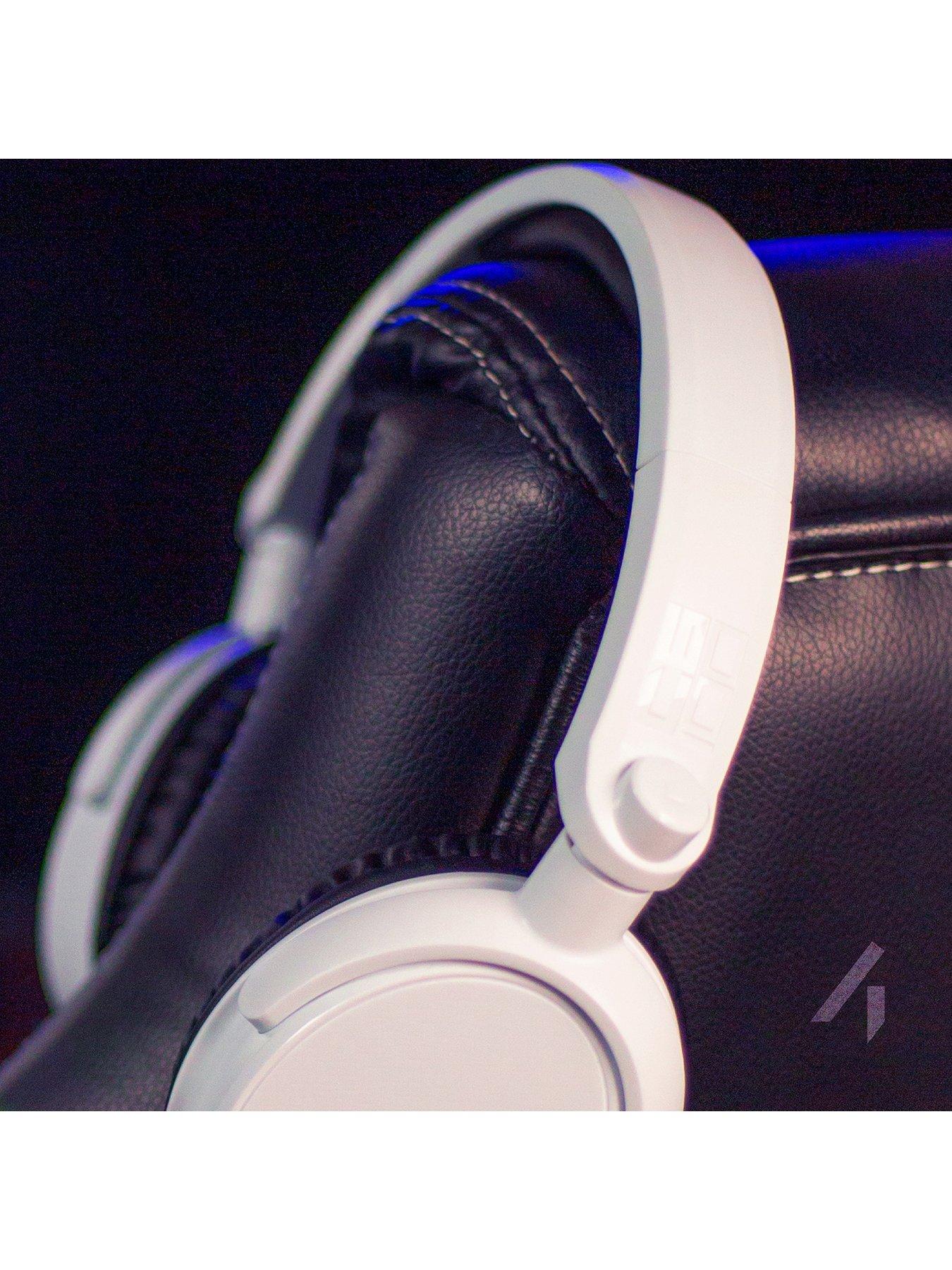 Image 6 of 7 of Stealth Stealth C6-100 Gaming Headset for XBOX, PS4/PS5, Switch, PC - White