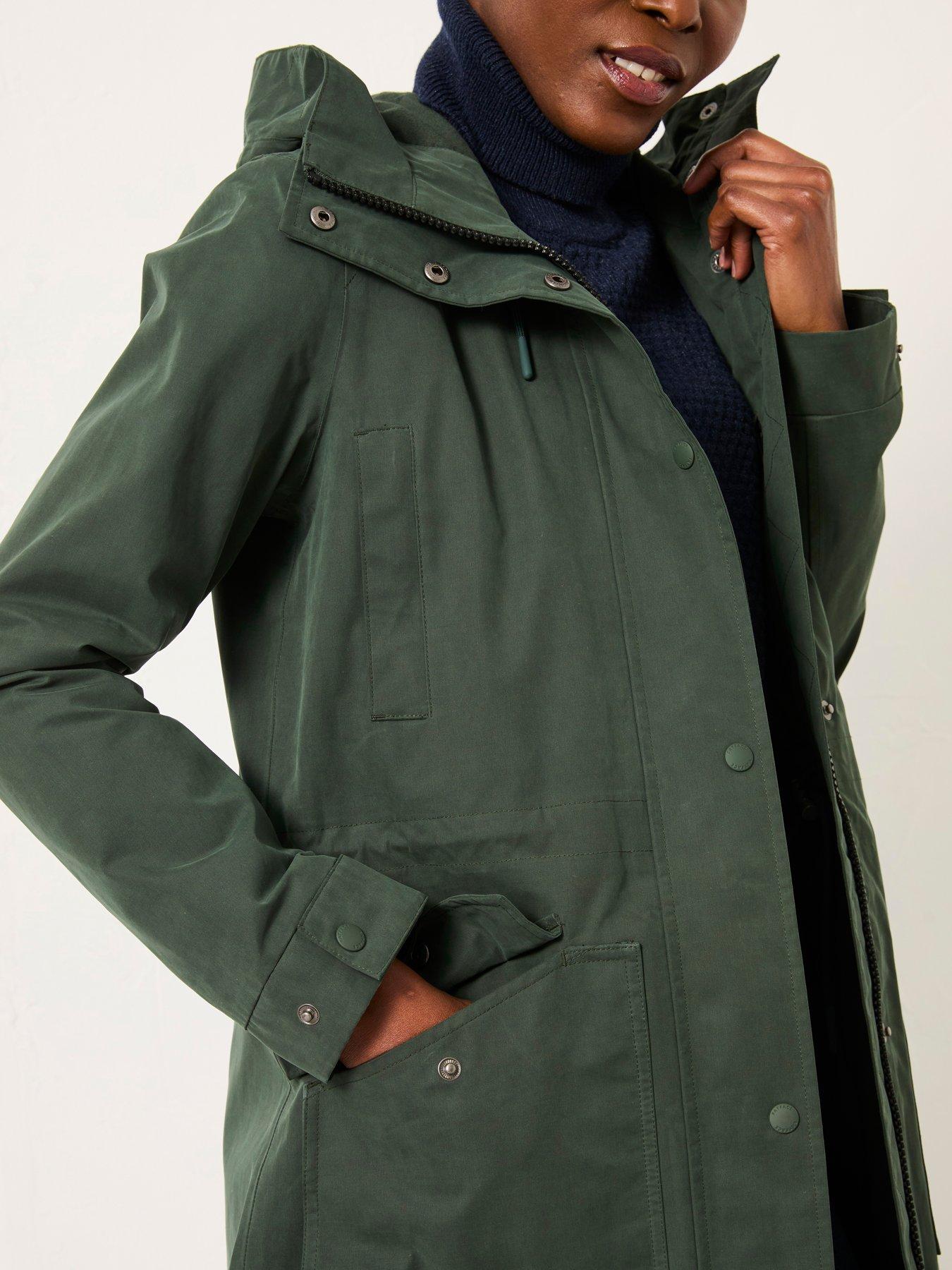 fatface-taylor-waterproof-greenoutfit