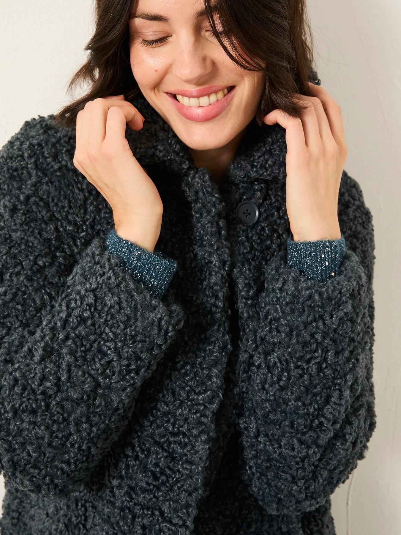 fatface-bianca-teddy-coat-greyoutfit